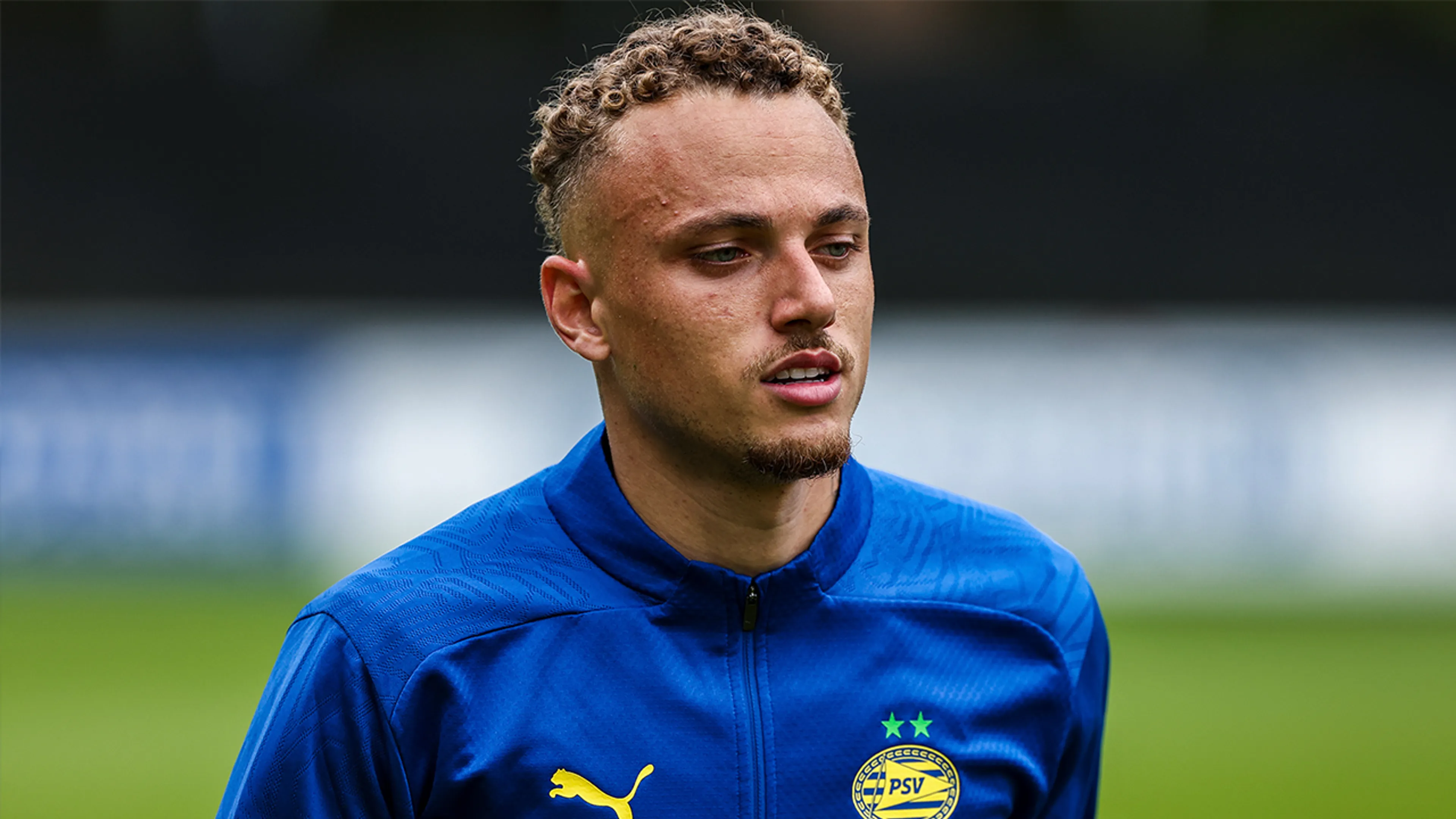 Noa Lang maakt in oefenduel met Brugge rentree bij PSV