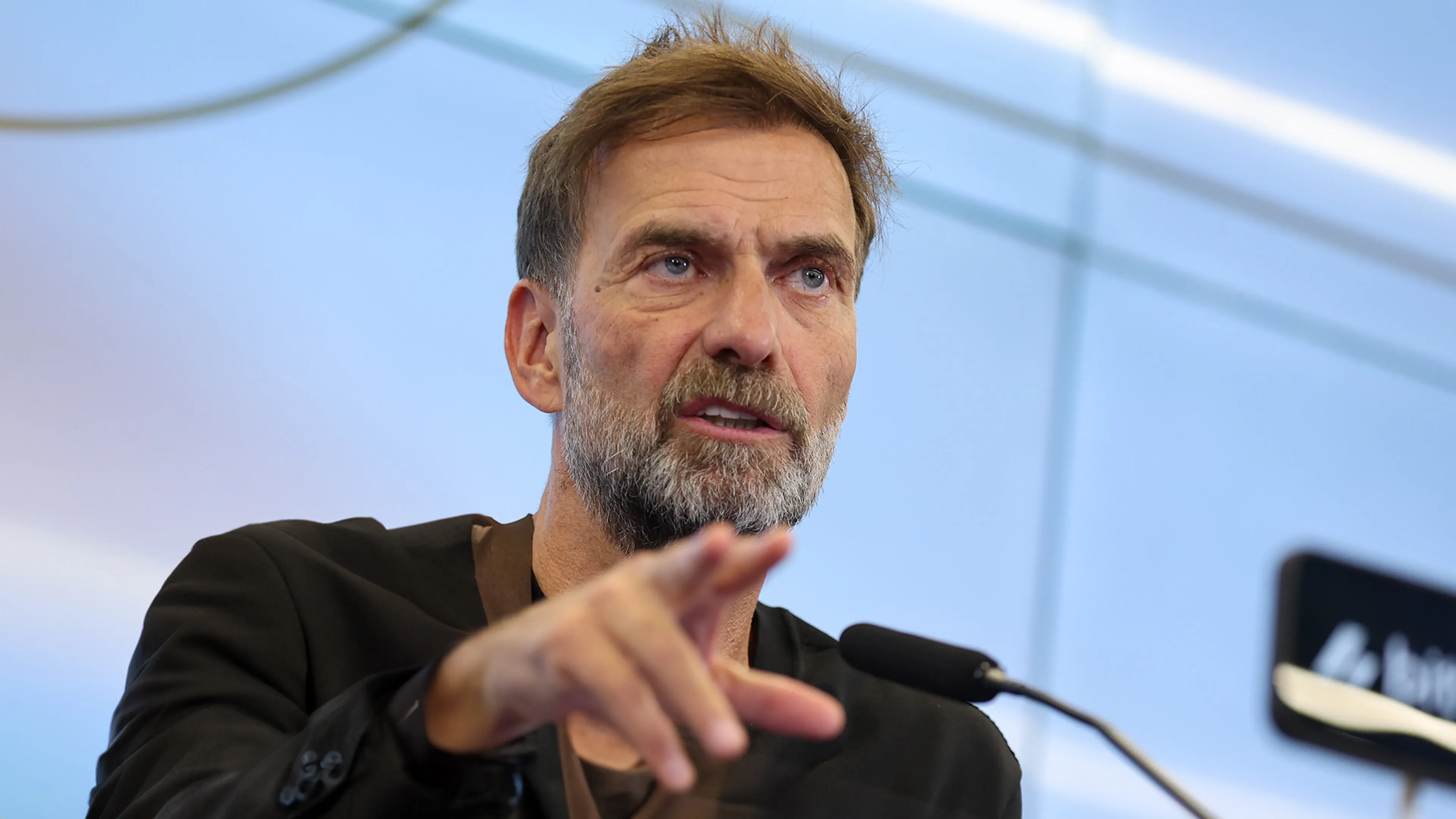Klopp haalt uit bij presentatie als Duitse bondscoach: 'Als jullie mijn familie lastigvallen...'