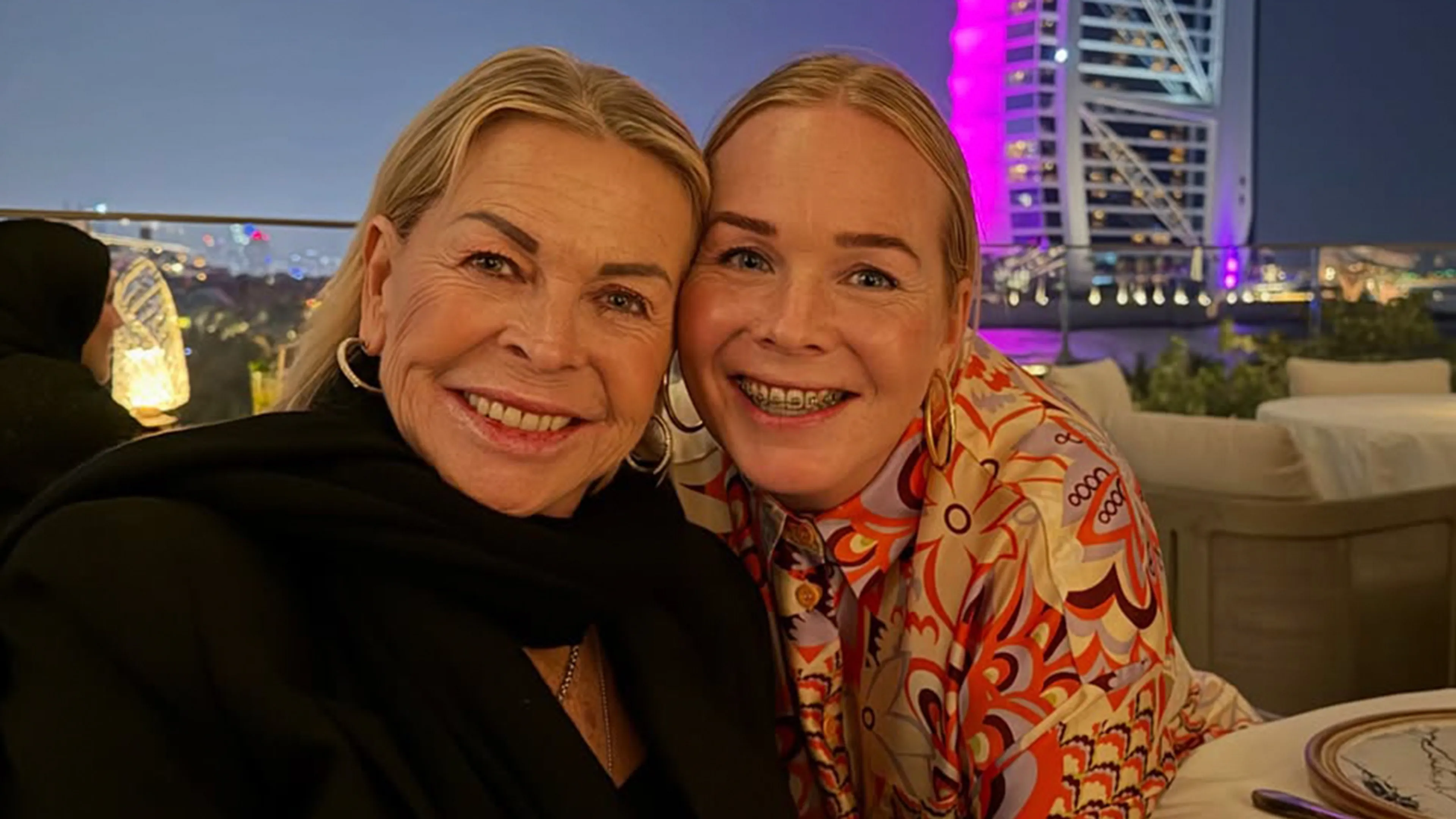 Debbie Koeman eert overleden moeder Bartina: 'Ik mis niet alleen mijn mama...'