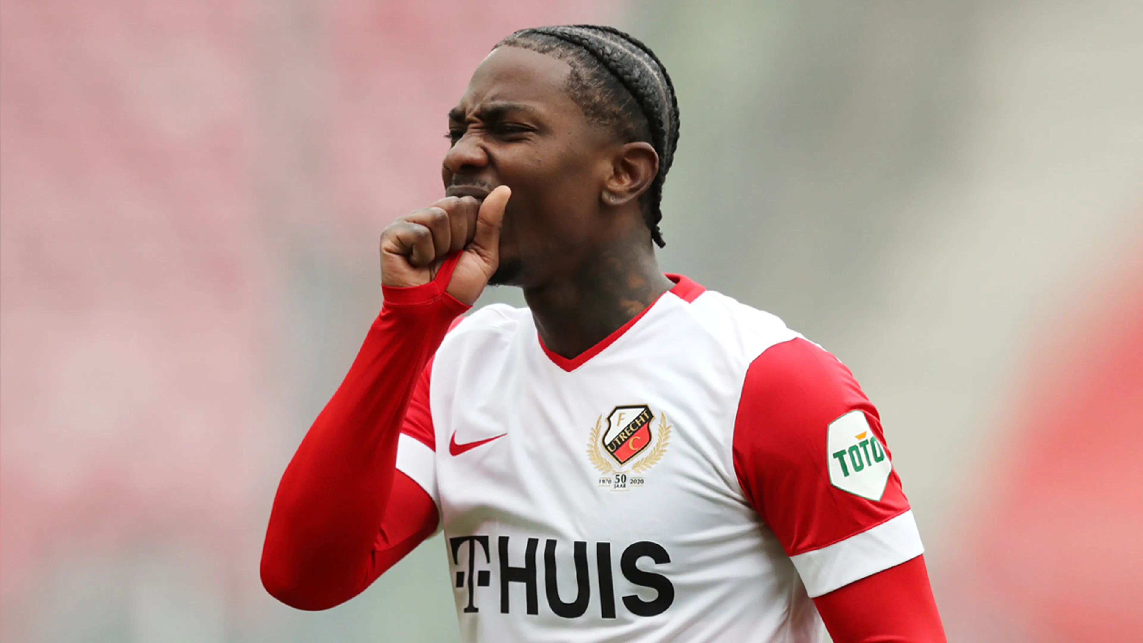 Elia kan op zoek naar een nieuwe club