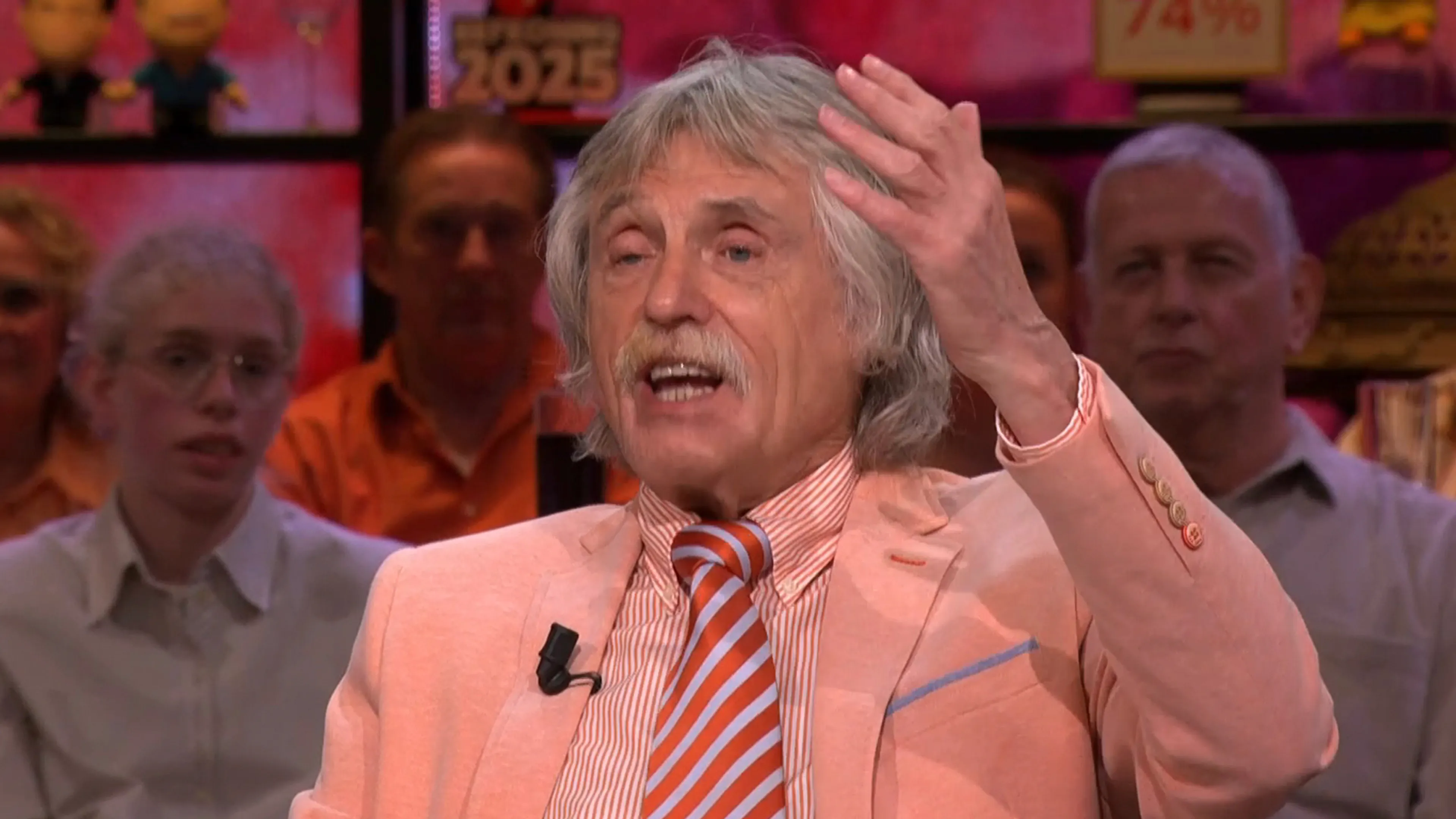 Johan Derksen snapt niets van Feyenoord: ‘Hoe is het in godsnaam mogelijk?!’
