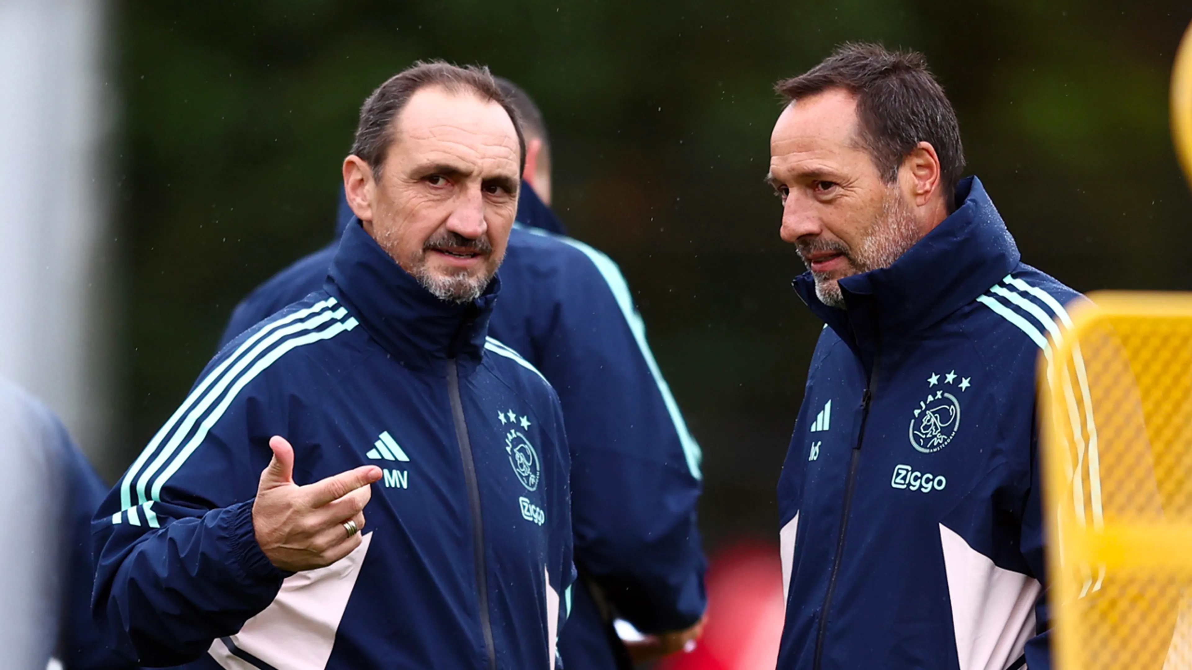 Valkanis: ‘Ik vind dat er iets meer respect mag zijn voor wat we gepresteerd hebben bij Ajax’