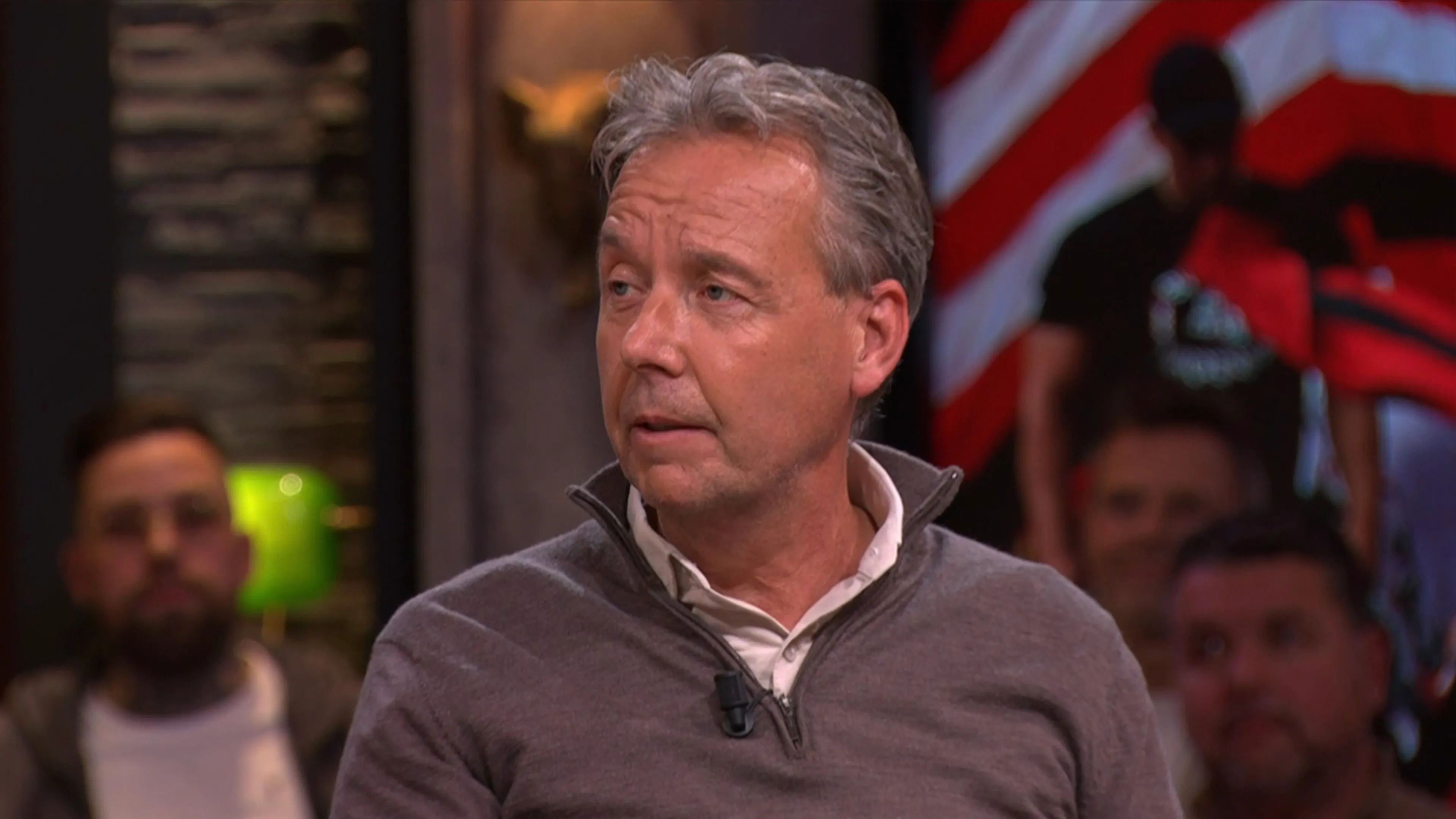 Valentijn Driessen begrijpt niets van lofzang voor Ajacied: 'Waar gaat het over?!'