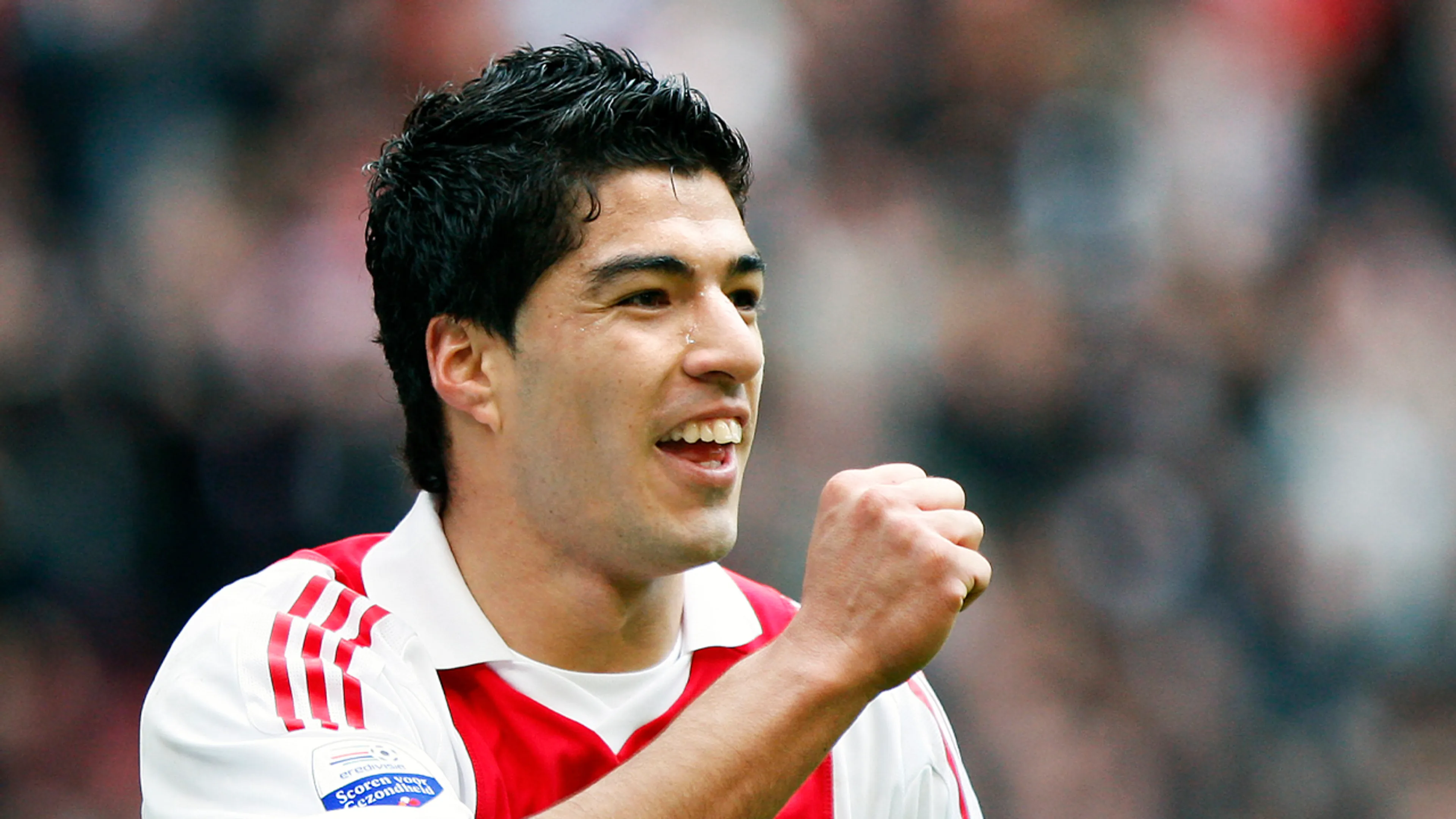 Ten Hag reageert op Suárez-geruchten: 'Daar is niks van waar'
