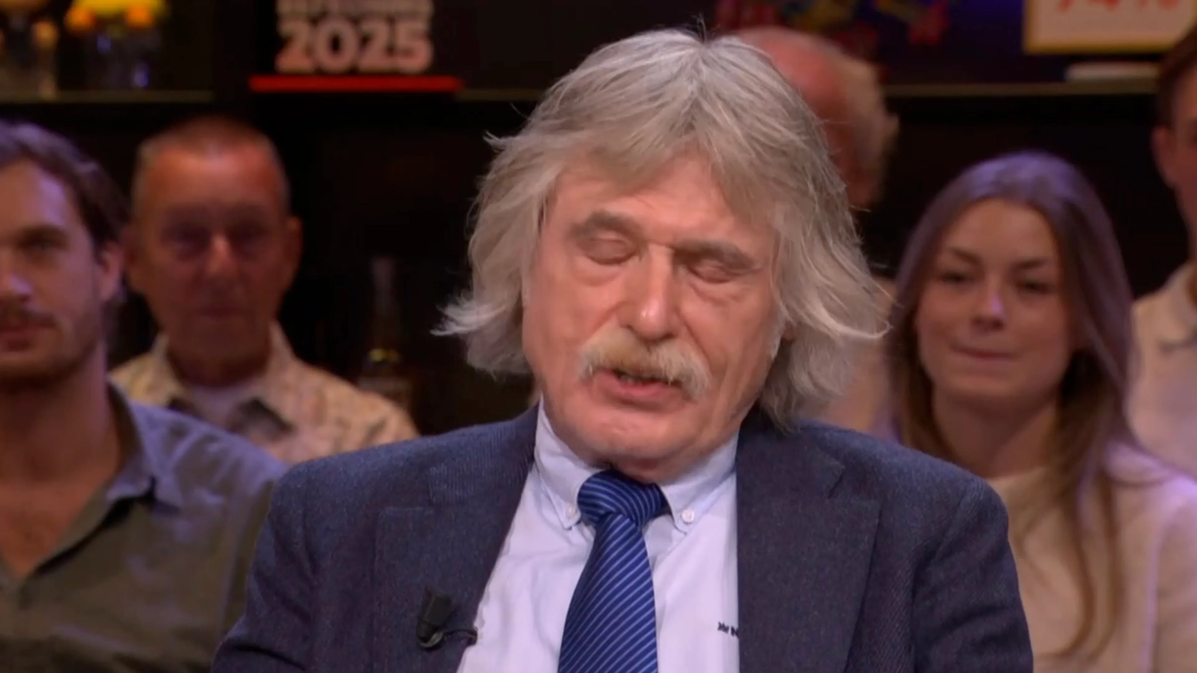 Johan Derksen over stilgelegde bouw in Renswoude door konijnen en hazen: 'Écht niet te geloven'