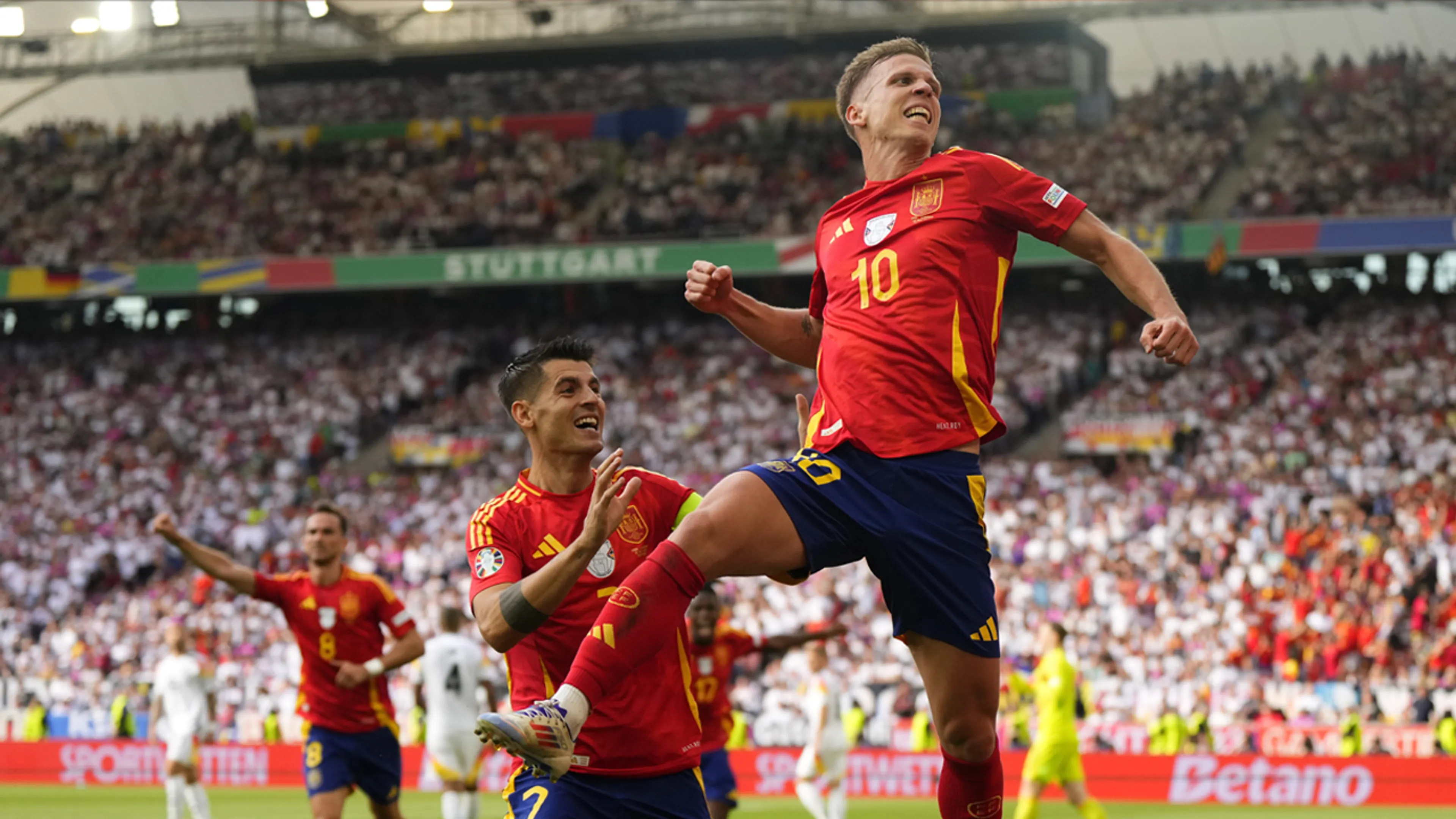 Spanje schakelt Duitsland uit en staat in halve finale EK