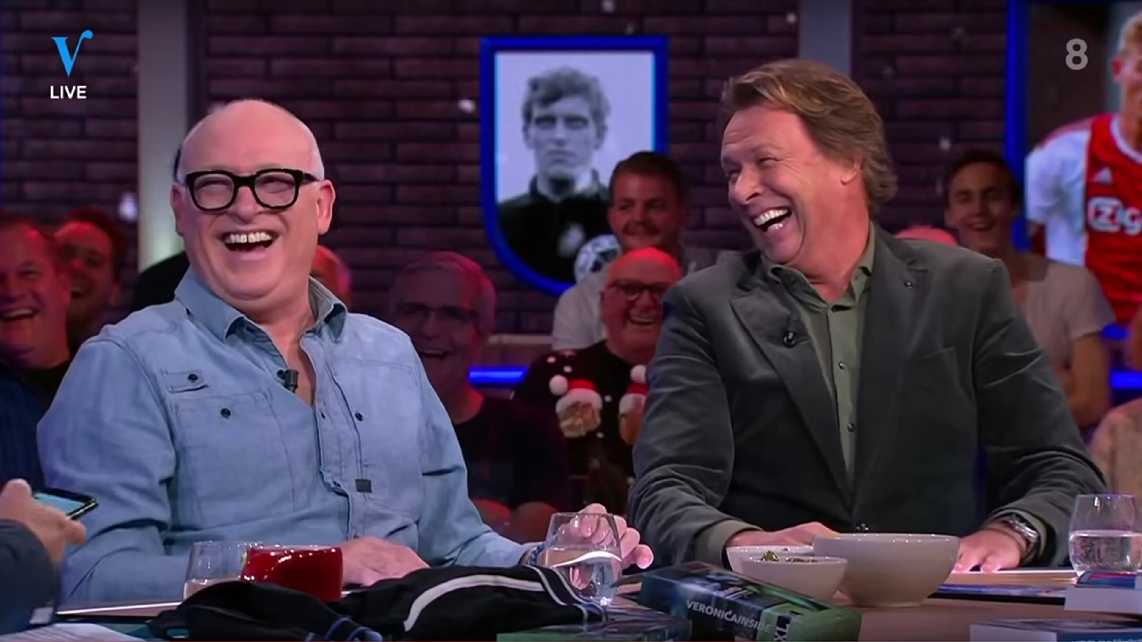 CLASSIC: Lachen om schoonmoedergrappen