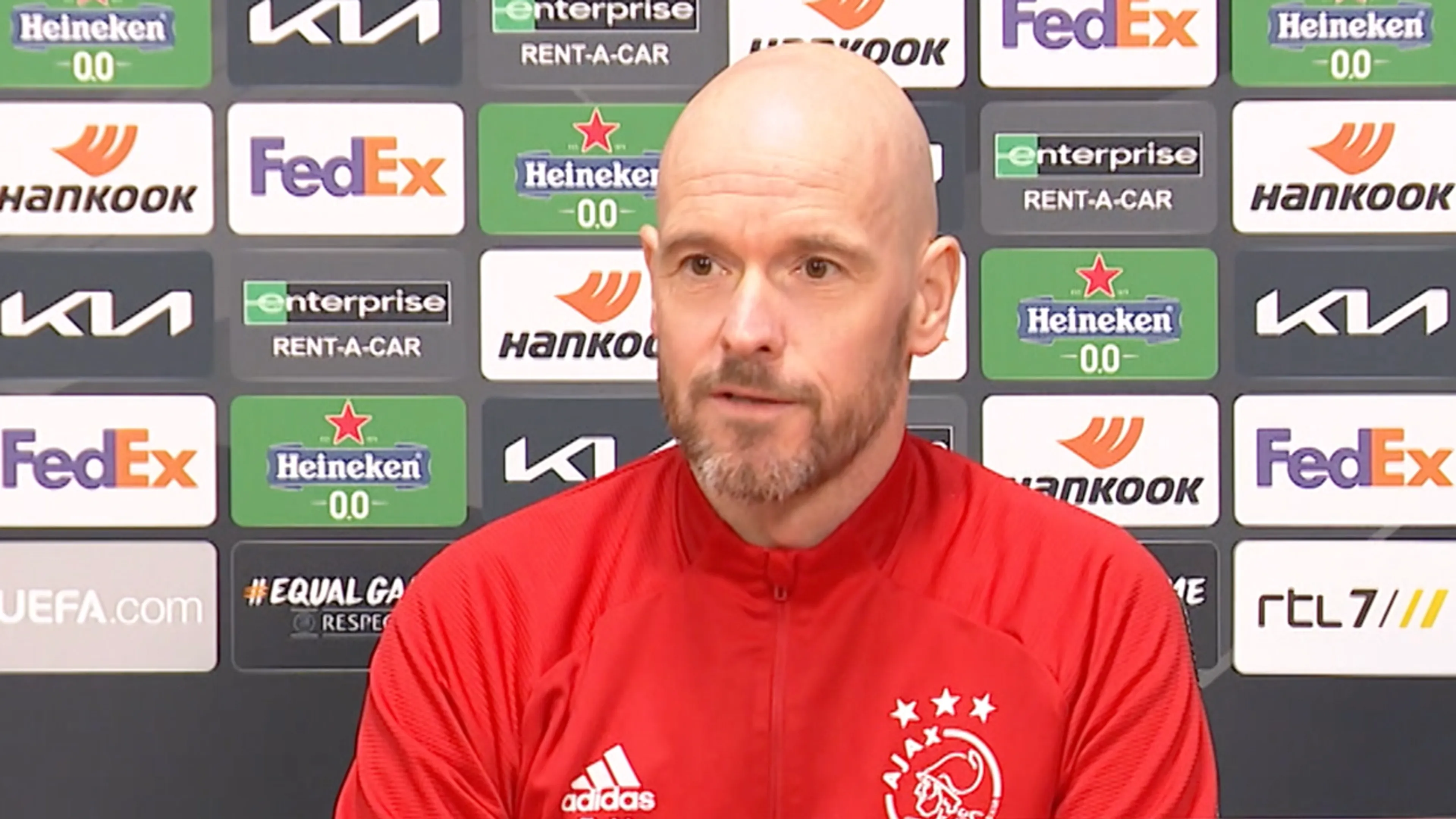 Erik ten Hag eist volledige scherpte bij Ajax in Bern