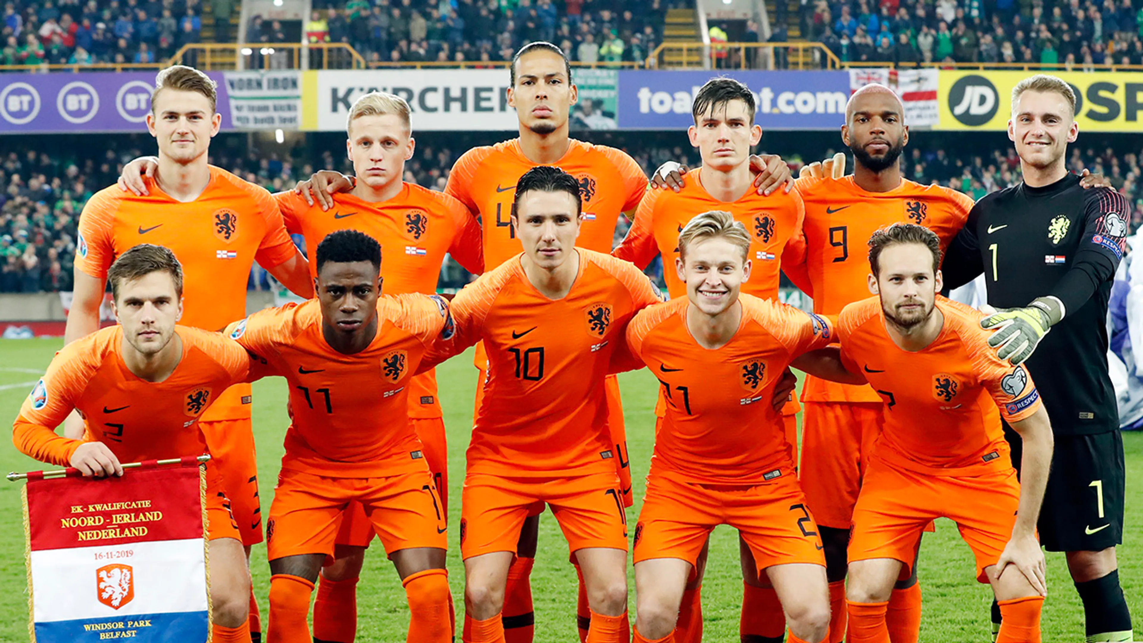 UEFA overweegt uitbreiding selecties voor EK