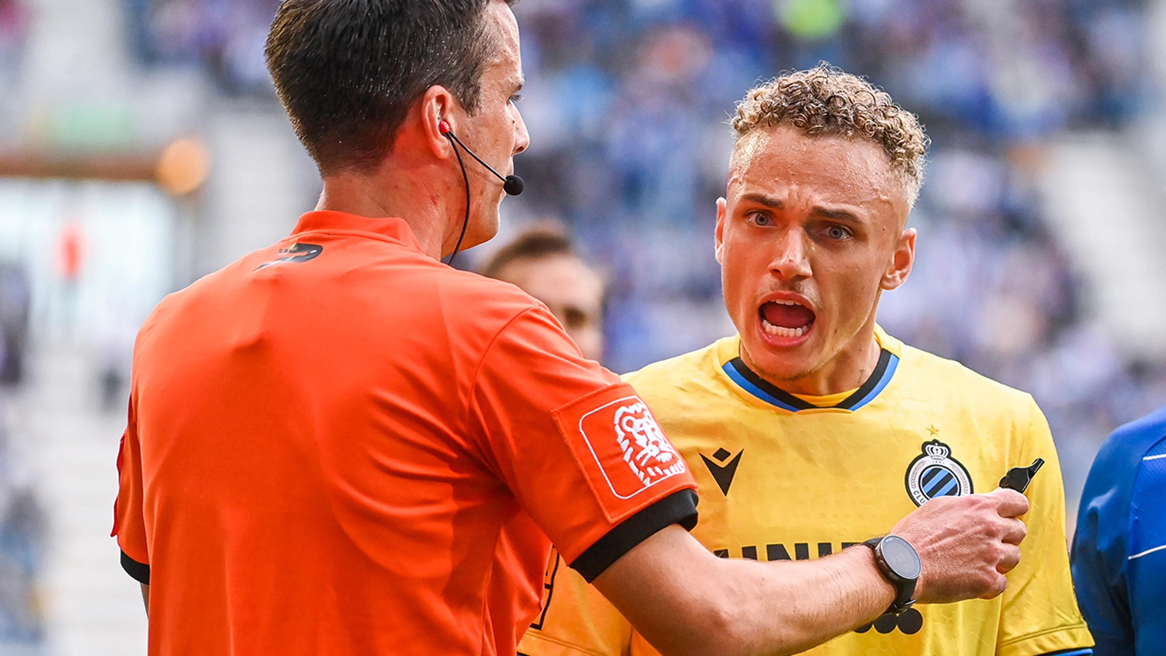 Noa Lang haalt uit naar Gent-keeper: 'Als je een grote meneer bent...'