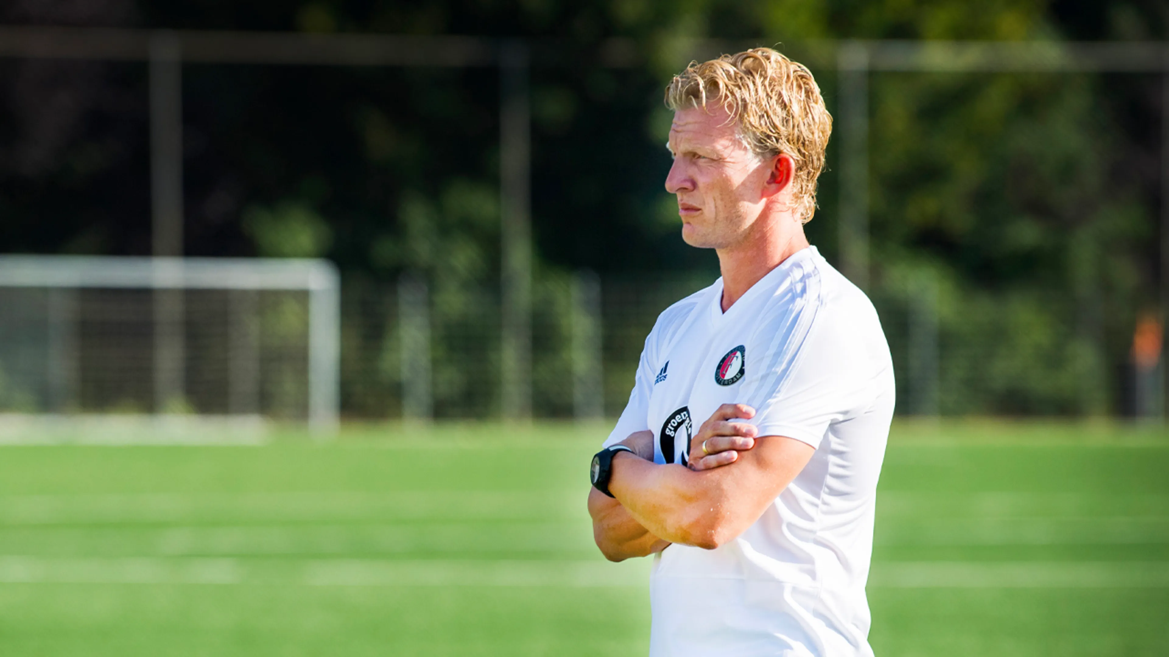 Feyenoord-jeugd doet anoniem boekje open: 'Het slaat allemaal nergens op wat wij doen'