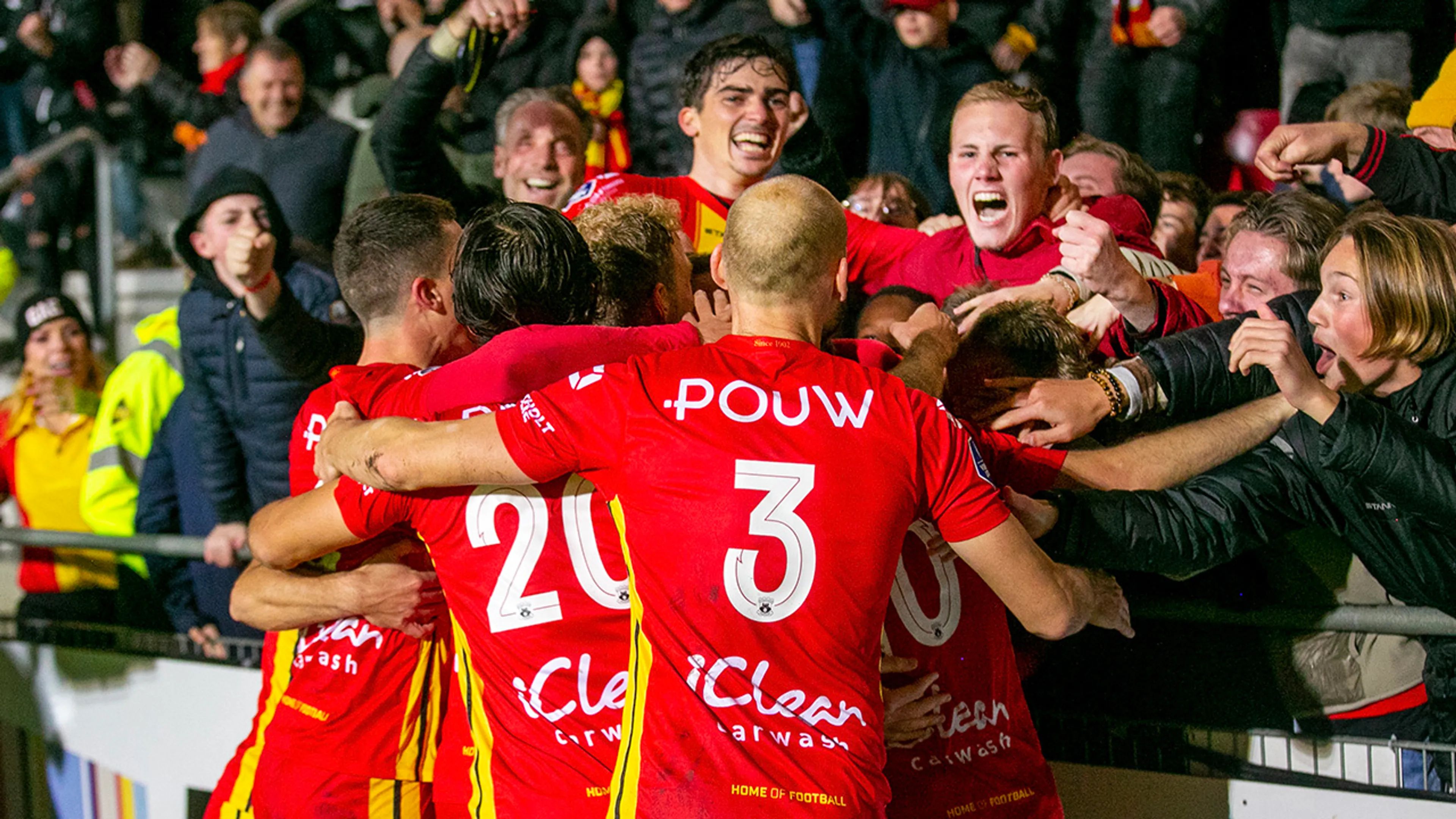 Go Ahead-directeur doet opvallende oproep aan fans: 'Daar mag je wél samenkomen'