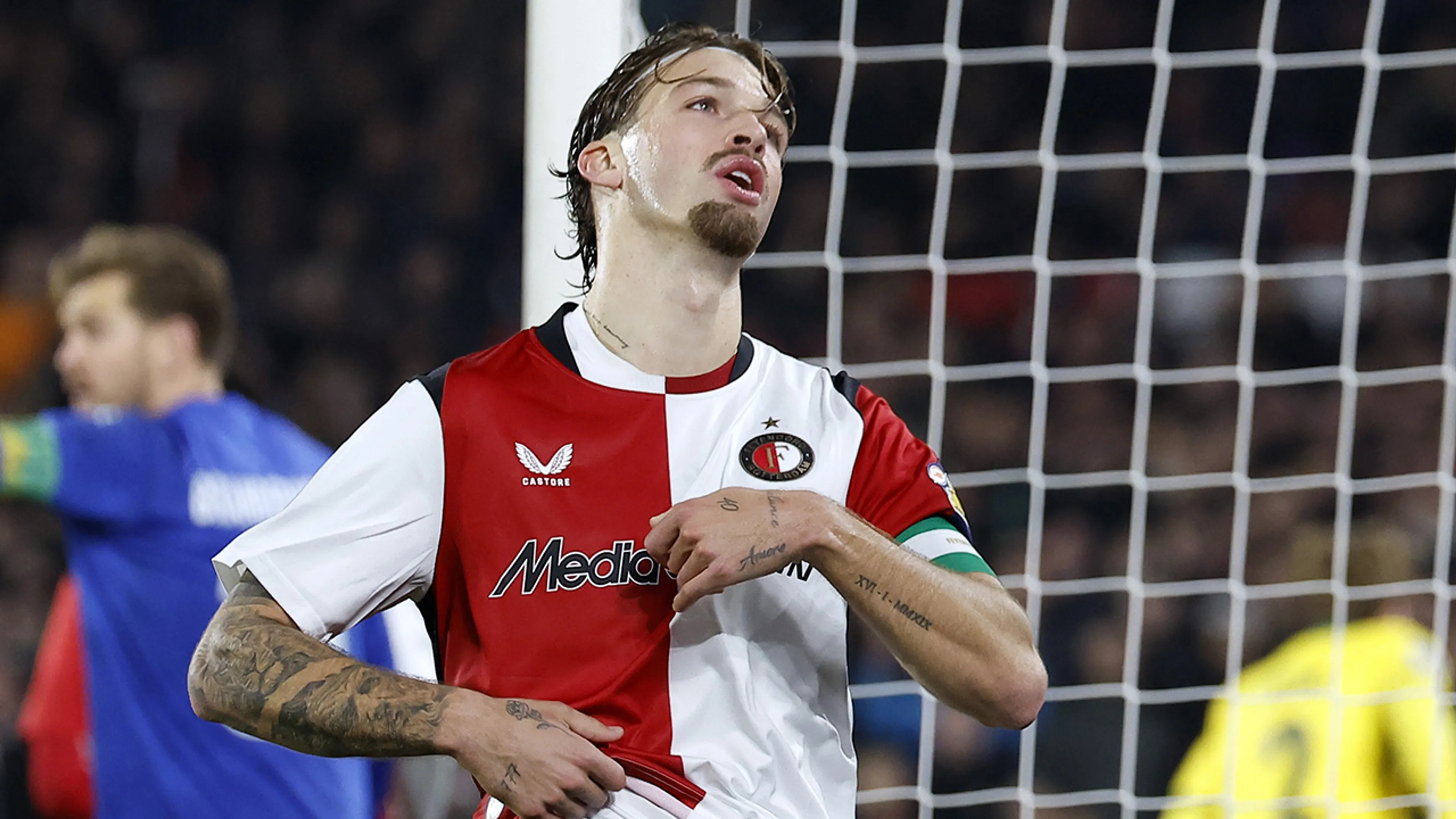 Koploper Feyenoord verspeelt in slotfase voorsprong tegen Fortuna Sittard