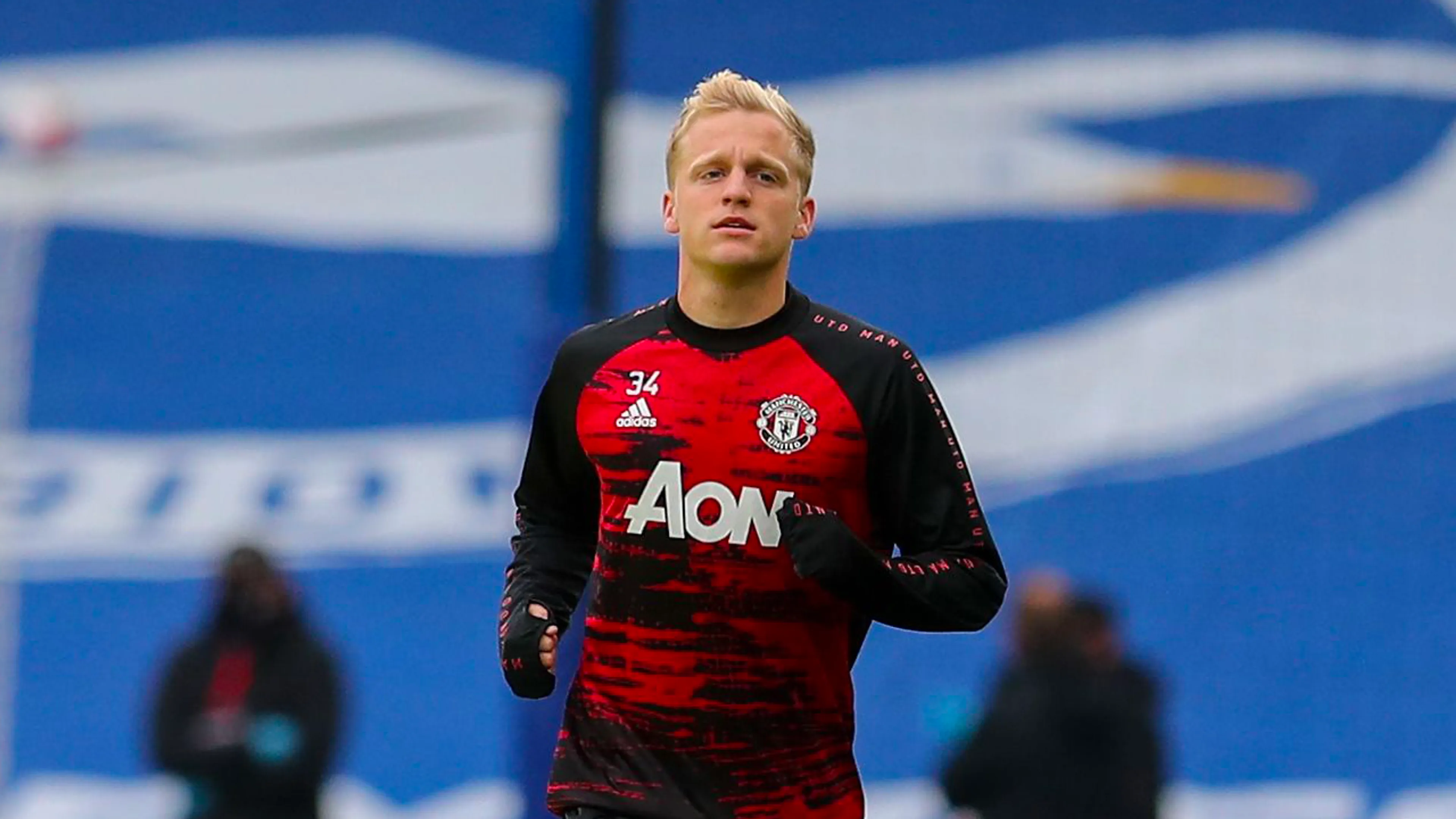 Van de Beek opnieuw op de bank bij Manchester United