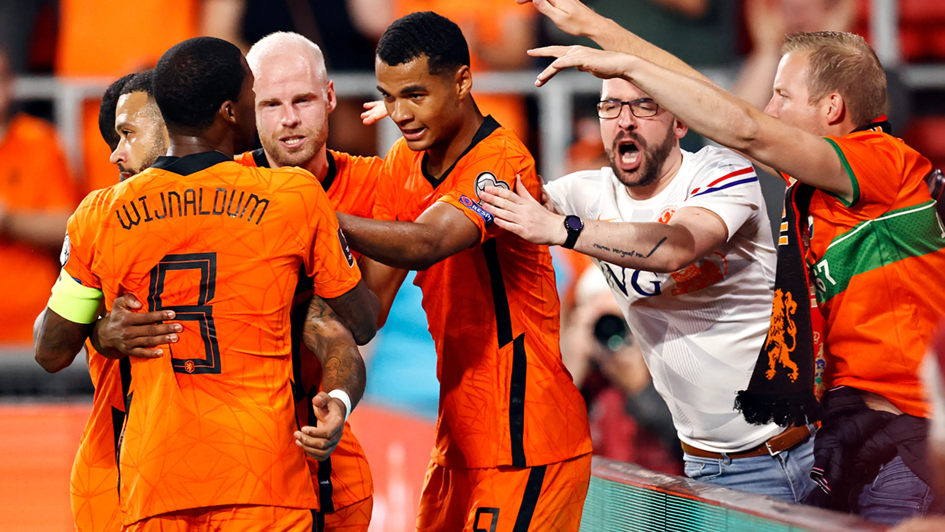 Oranje werkt aan doelsaldo in belangrijke zege op Montenegro