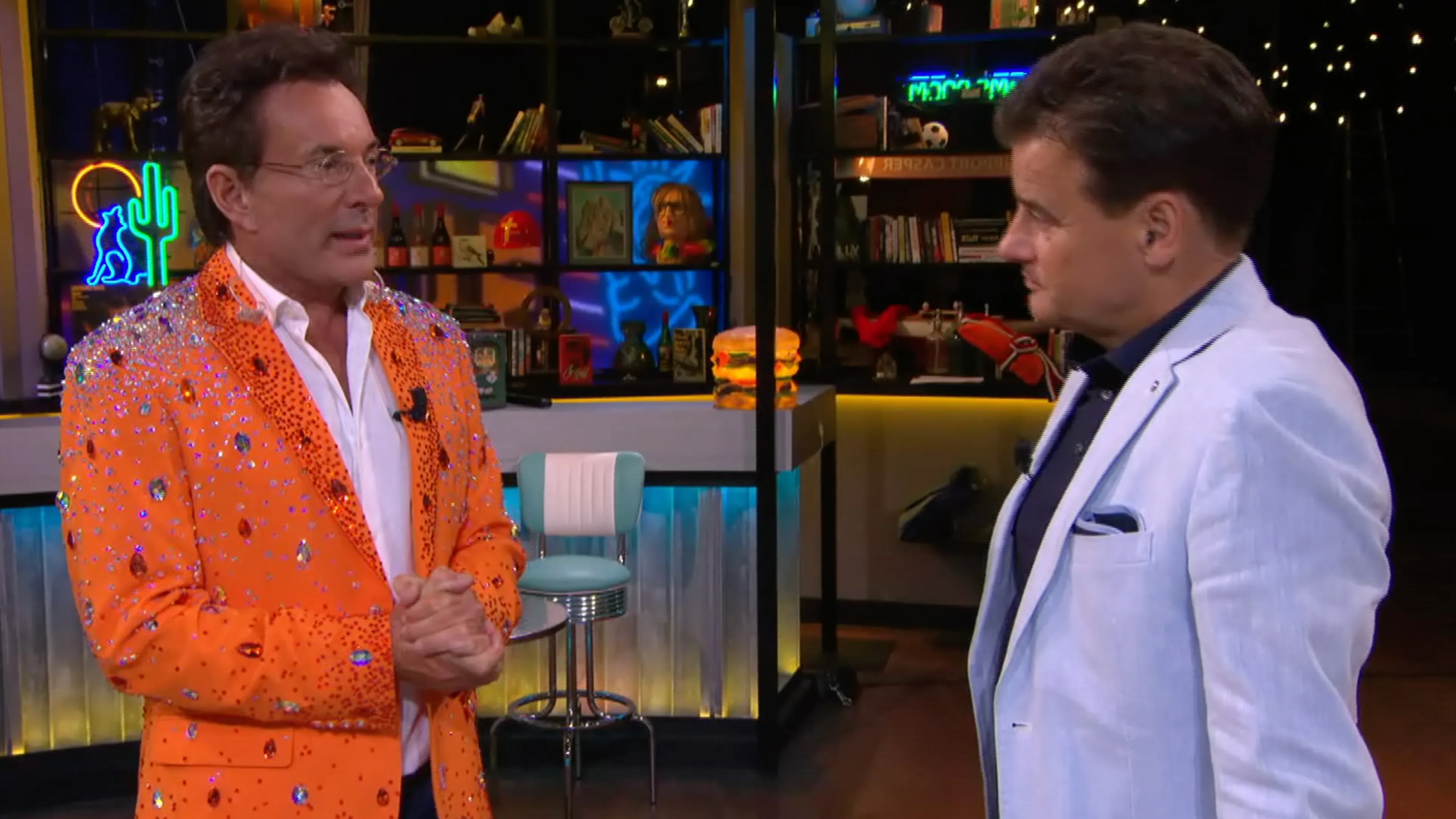 Wandelgangen: Gerard Joling doorbreekt vaste gewoonte bij Vandaag Inside Oranje: 'Nog nooit gebeurd'