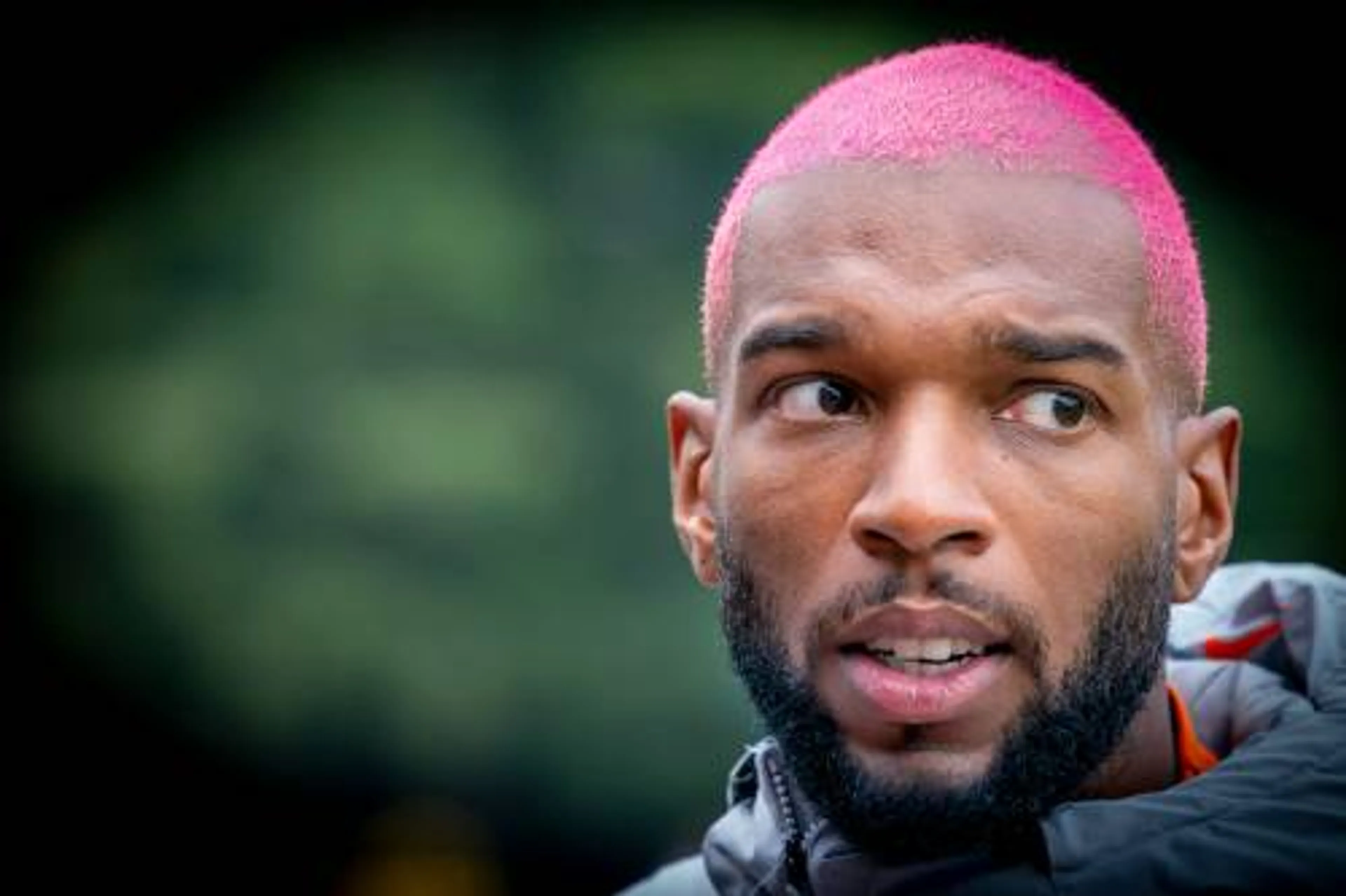 Babel niet bang voor reserverol: 'Ik ben door Ajax als versterking gehaald'