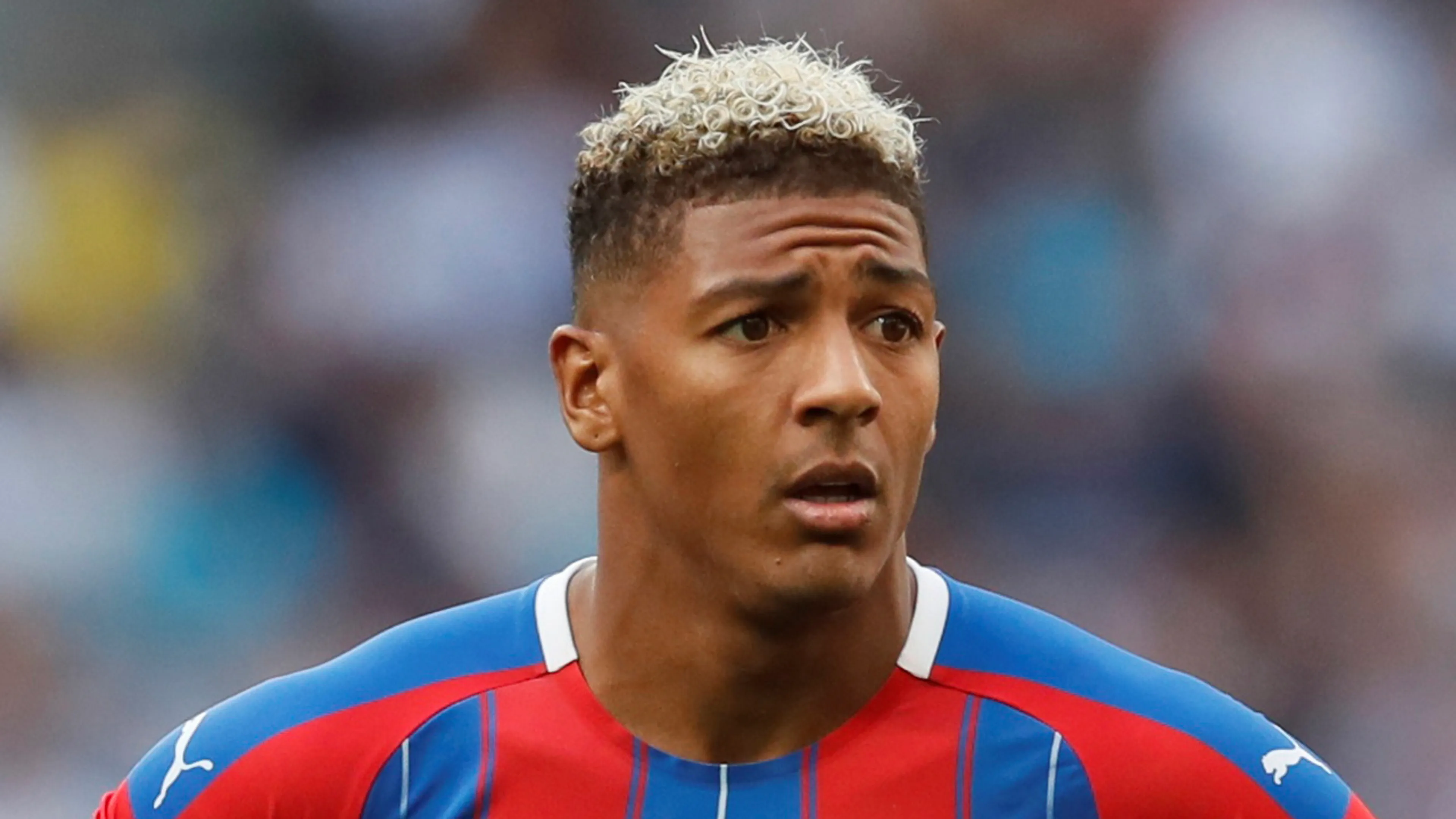 'PSV wil linksback Van Aanholt naar Eindhoven halen'