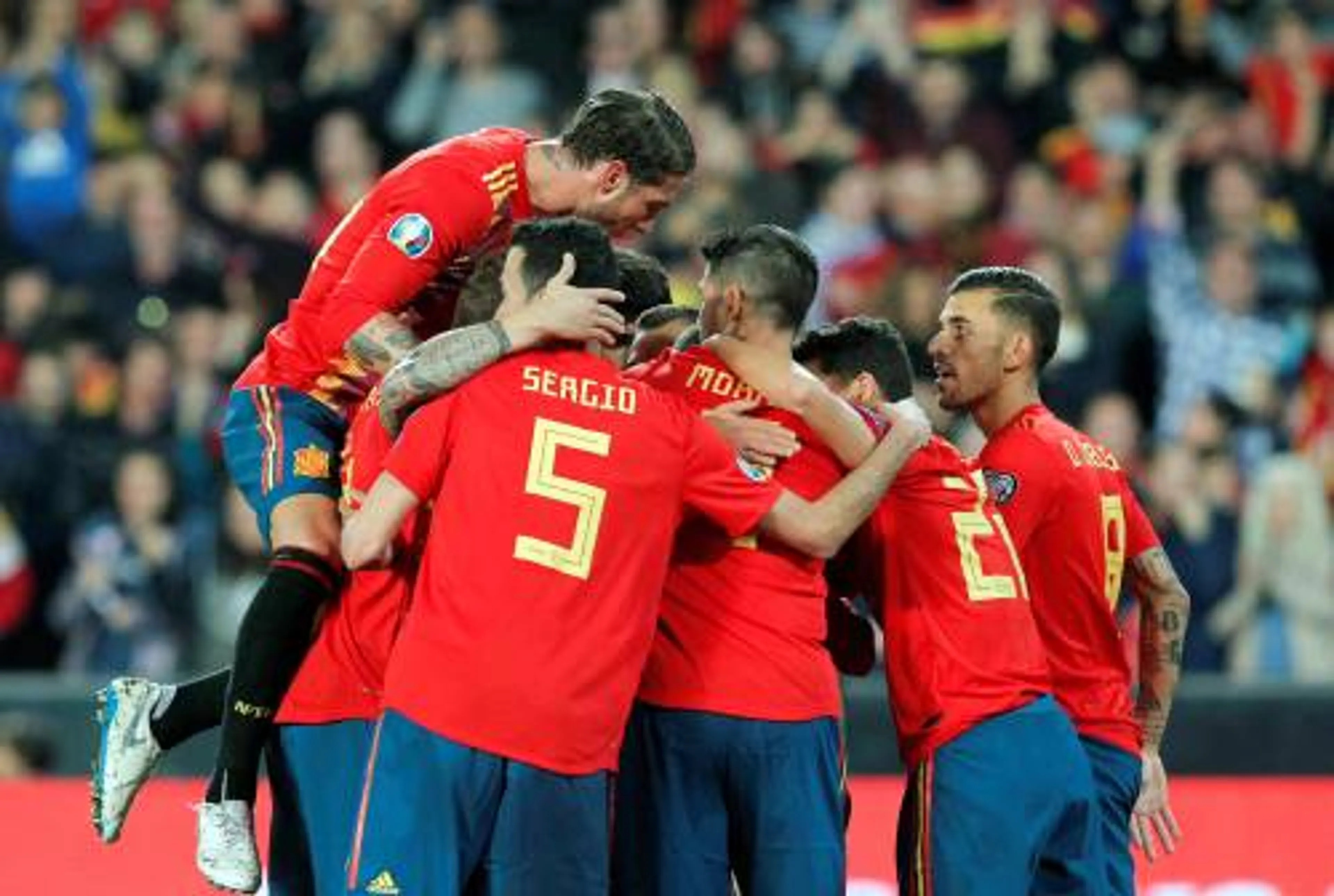 Spanje en Italië foutloos in EK-kwalificatie