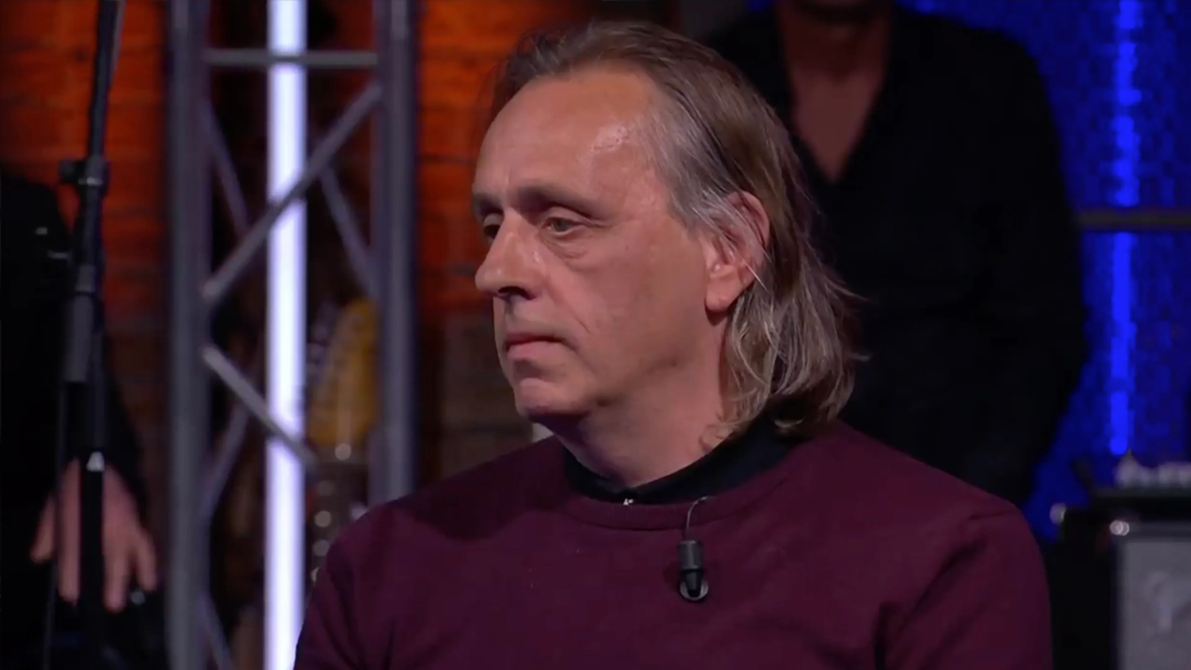 CLASSIC: Marcel van Roosmalen doet gortdroog verslag van KNVB-event