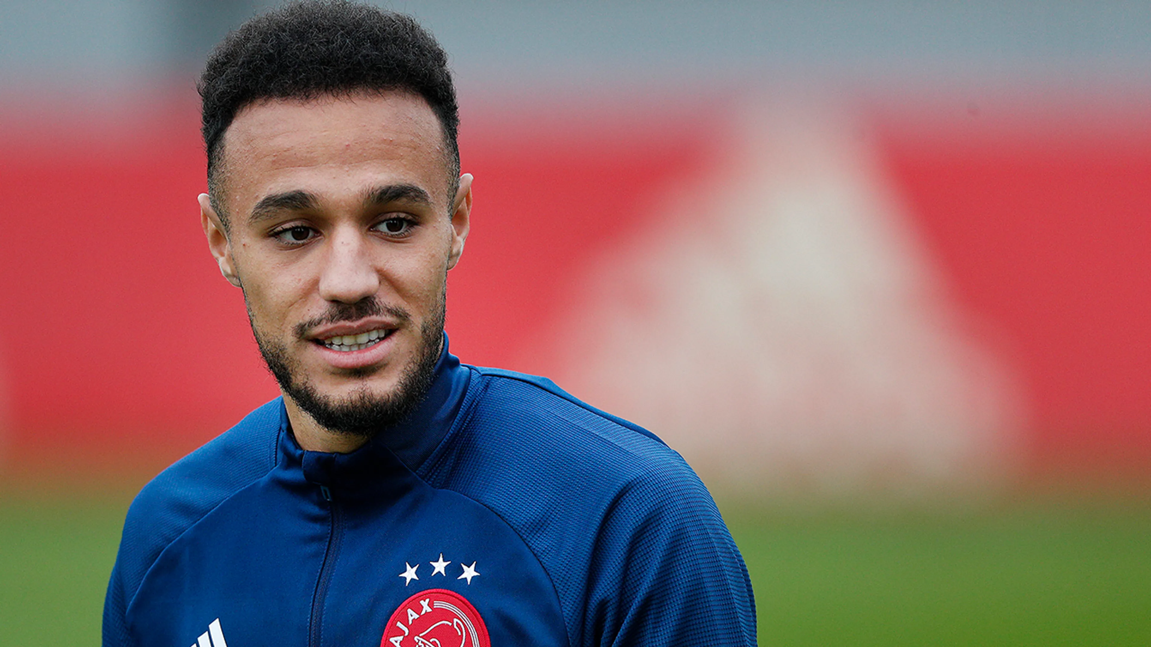 'Mazraoui om opmerkelijke reden niet opgeroepen voor Marokko'