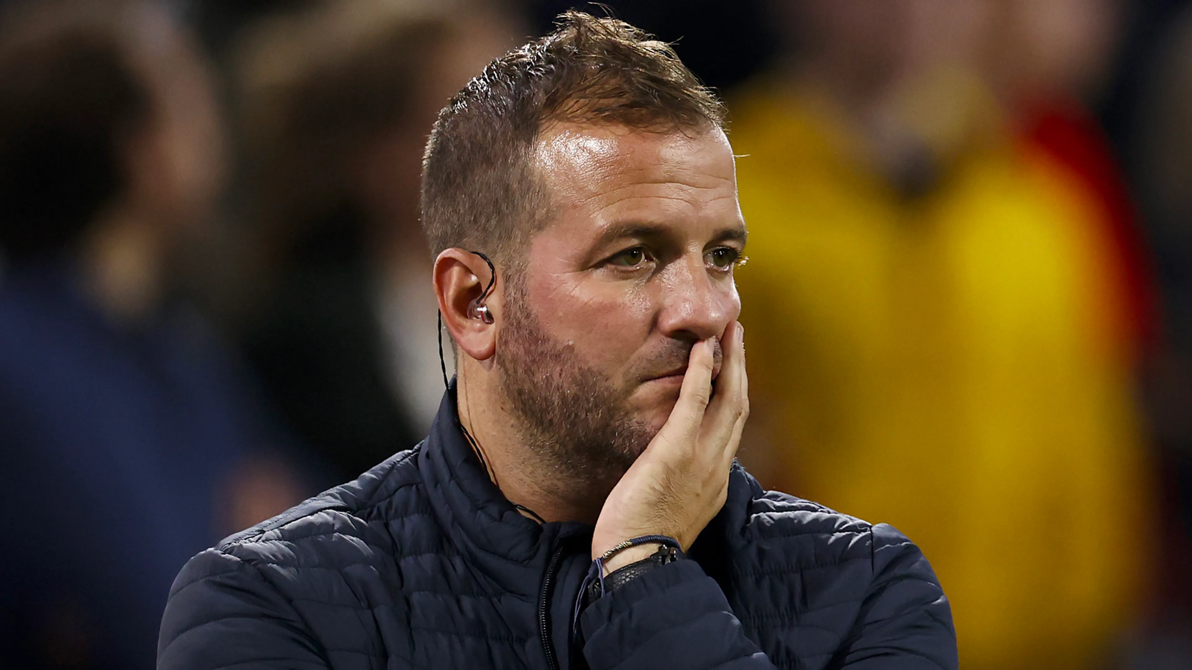 Rafael van der Vaart biedt excuses aan voor opmerking over Japanners
