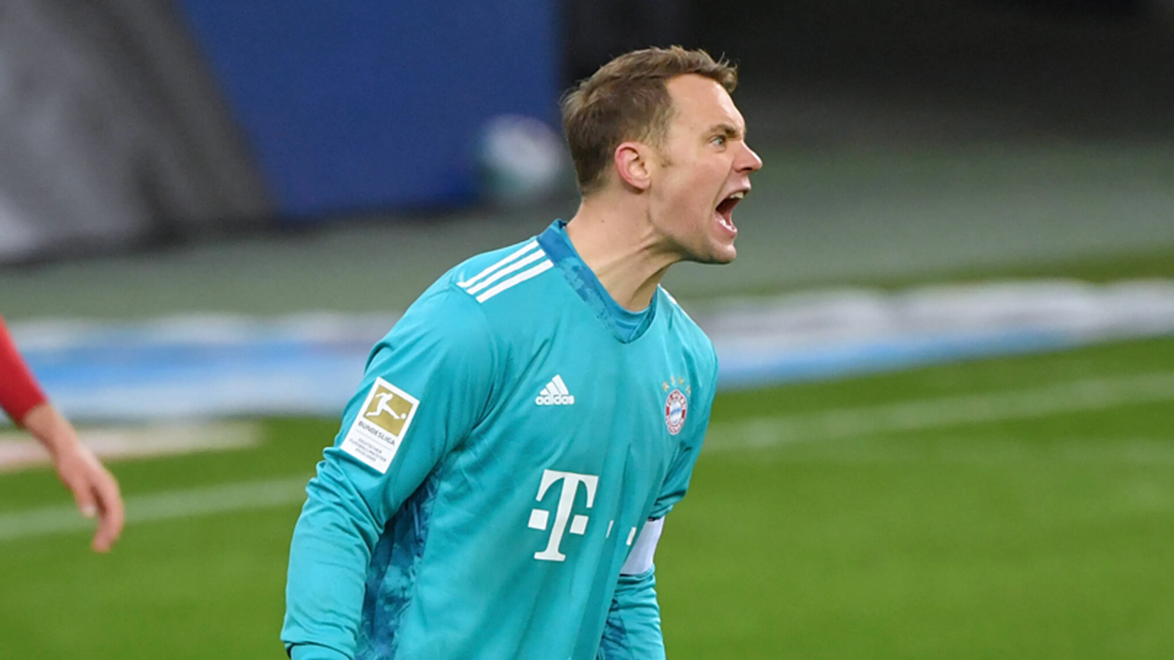 Record voor Neuer in Bundesliga