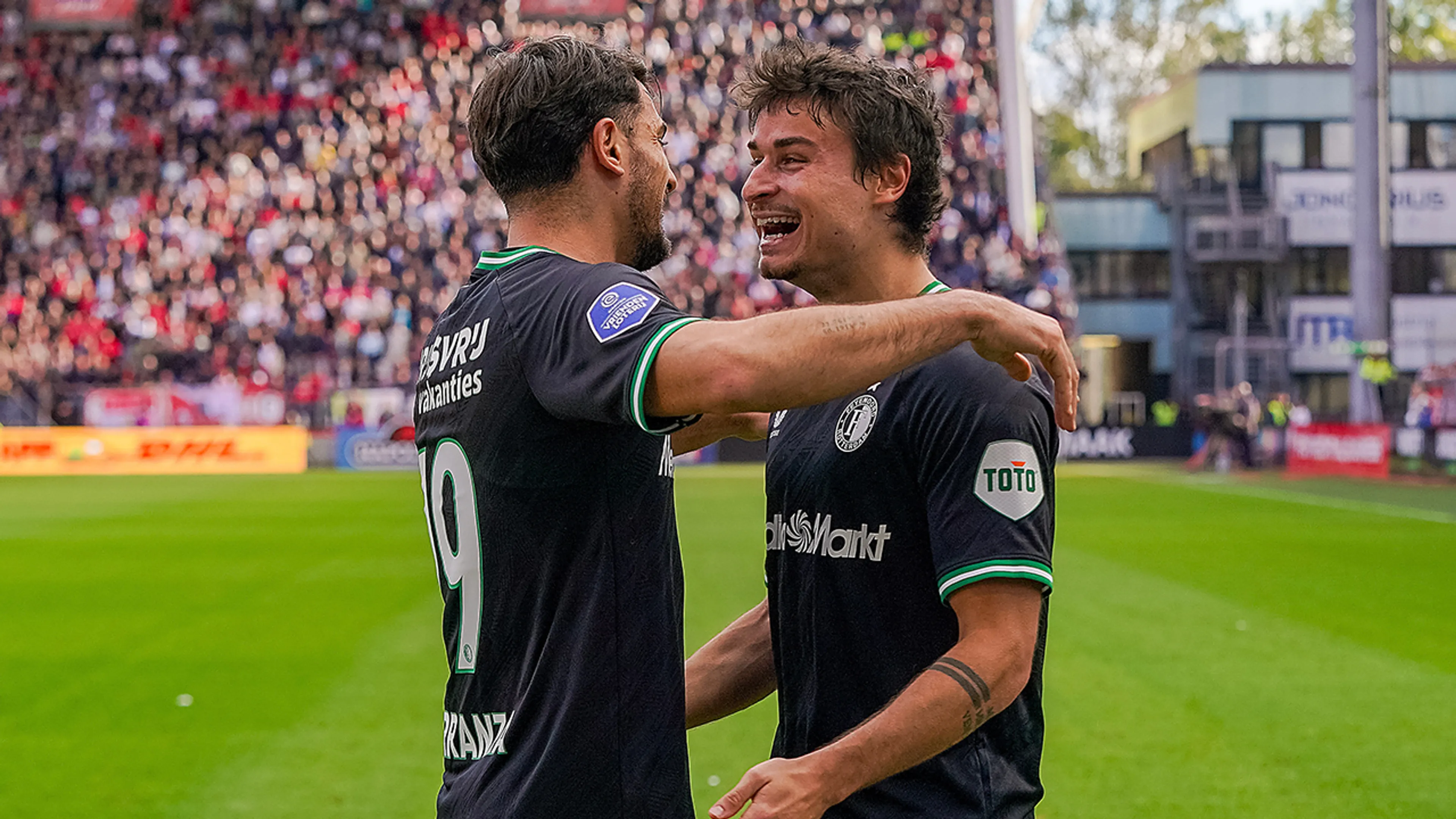 Feyenoord beëindigt ongeslagen reeks FC Utrecht en sluit topweek af met overwinning