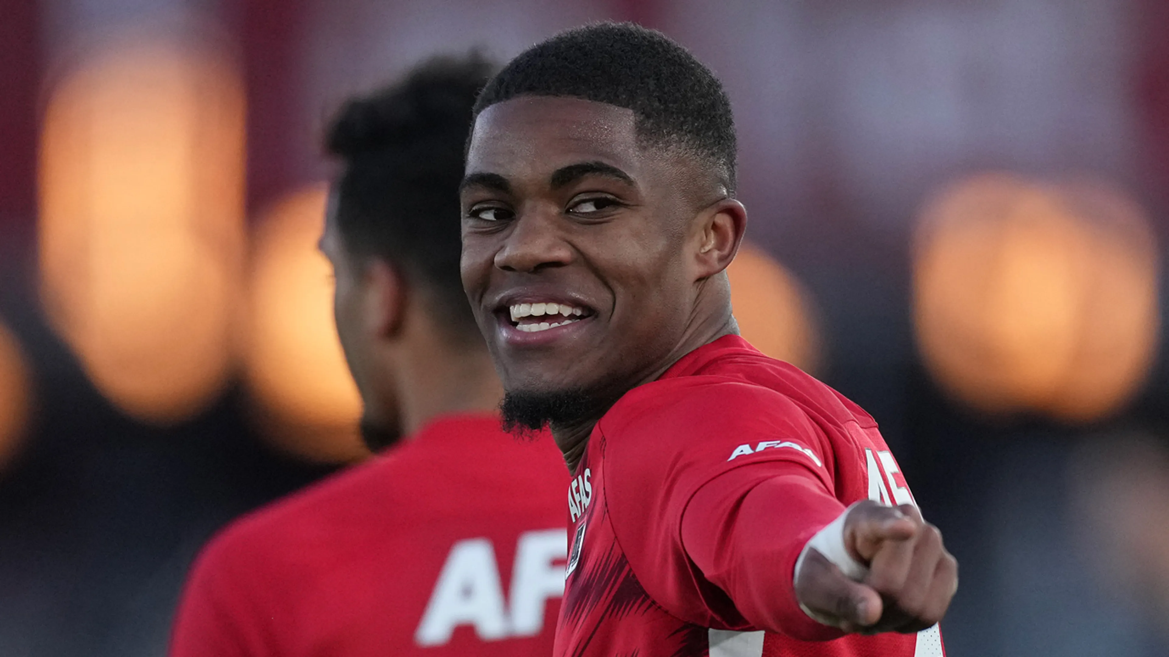 Boadu leidt AZ met hattrick langs Feyenoord
