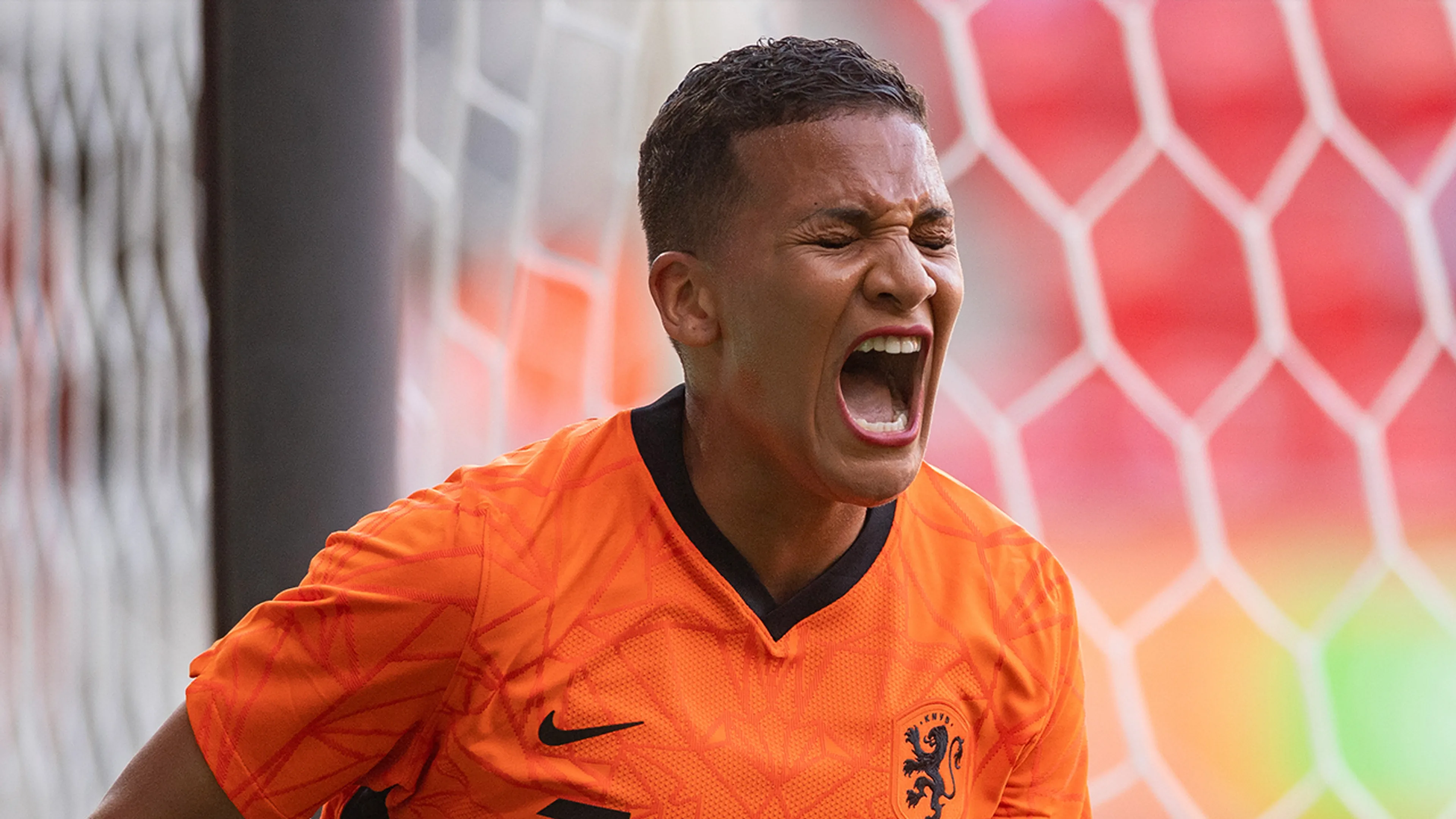 Andries Jonker haalt Shanice van de Sanden terug bij Oranje Leeuwinnen