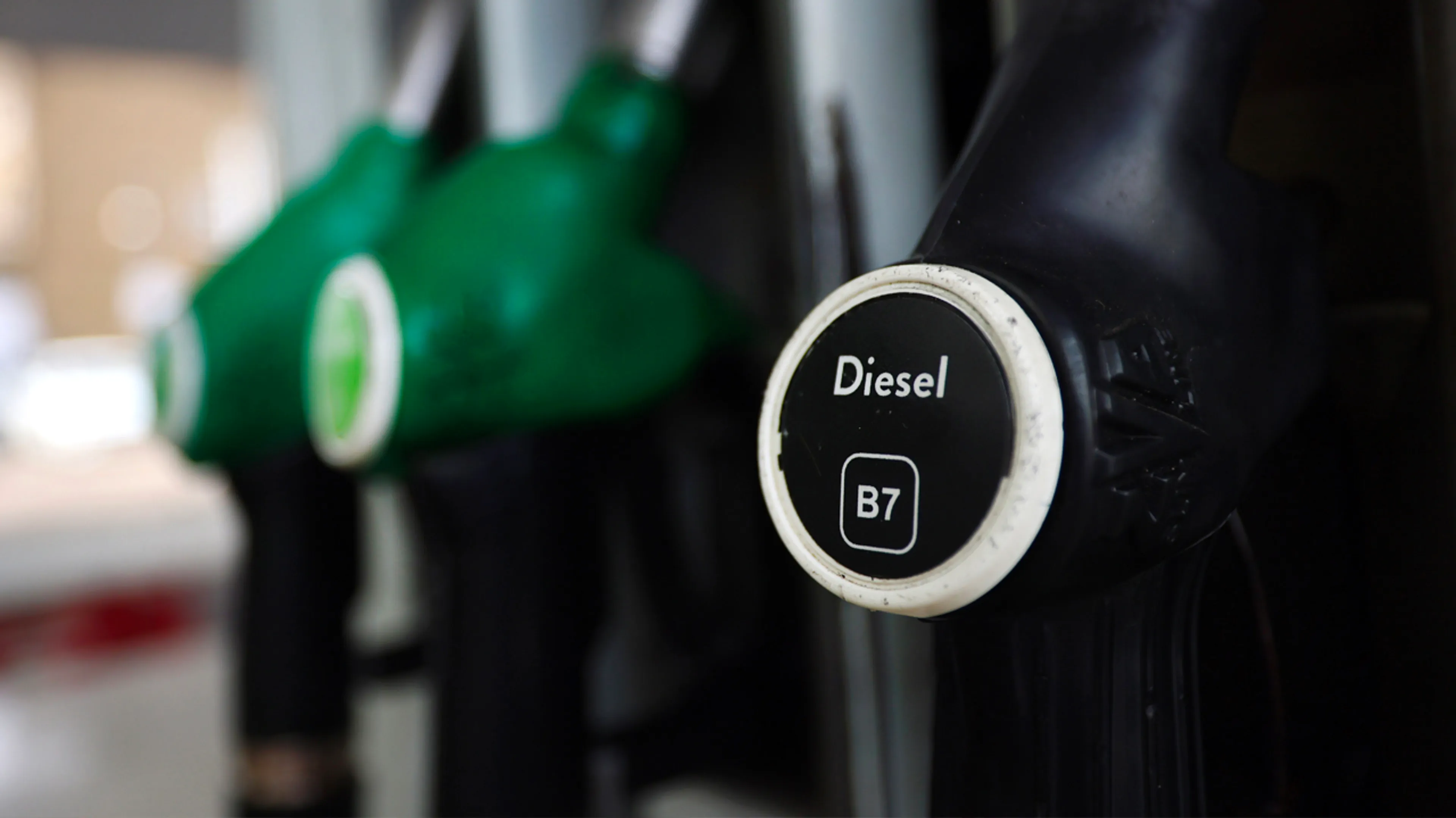 Italiaanse regering stemt opnieuw in met accijnsverlaging op diesel