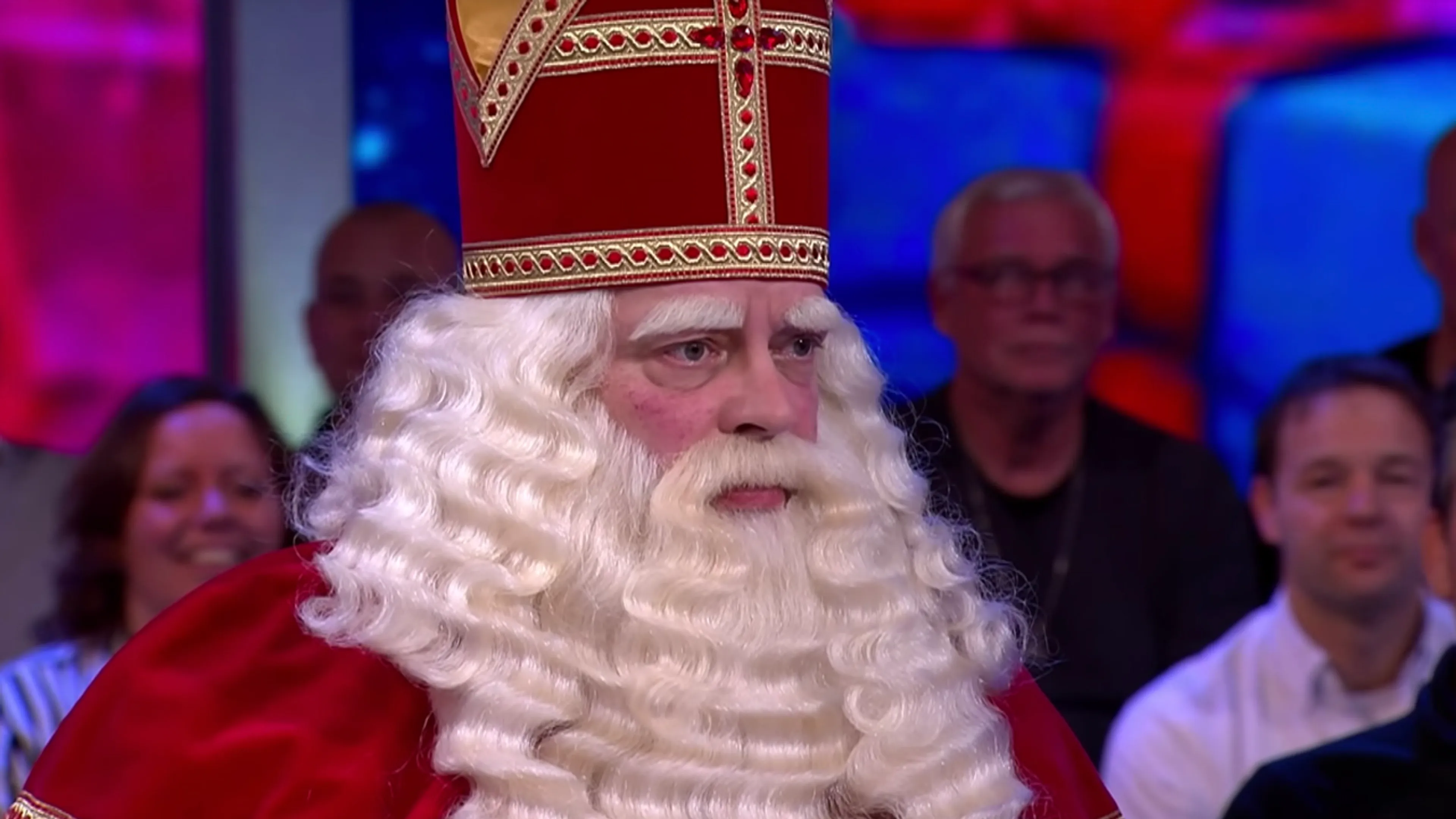 Sinterklaas verward gesignaleerd op Media Park in Hilversum