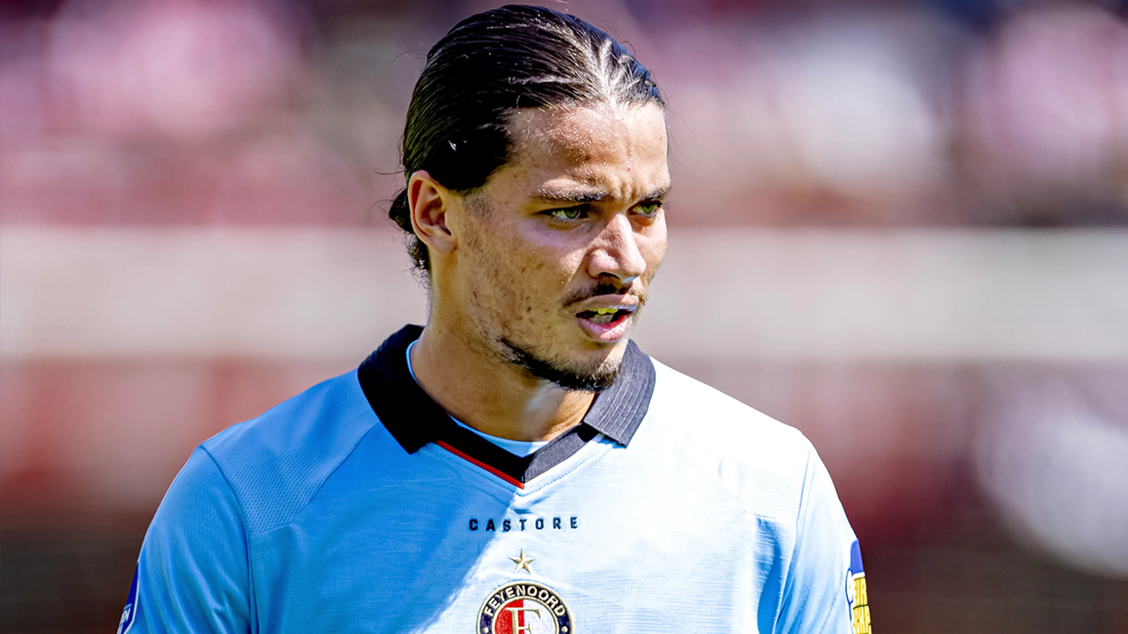 'Hadj Moussa weigert te spelen en stuurt aan op transfer bij Feyenoord'