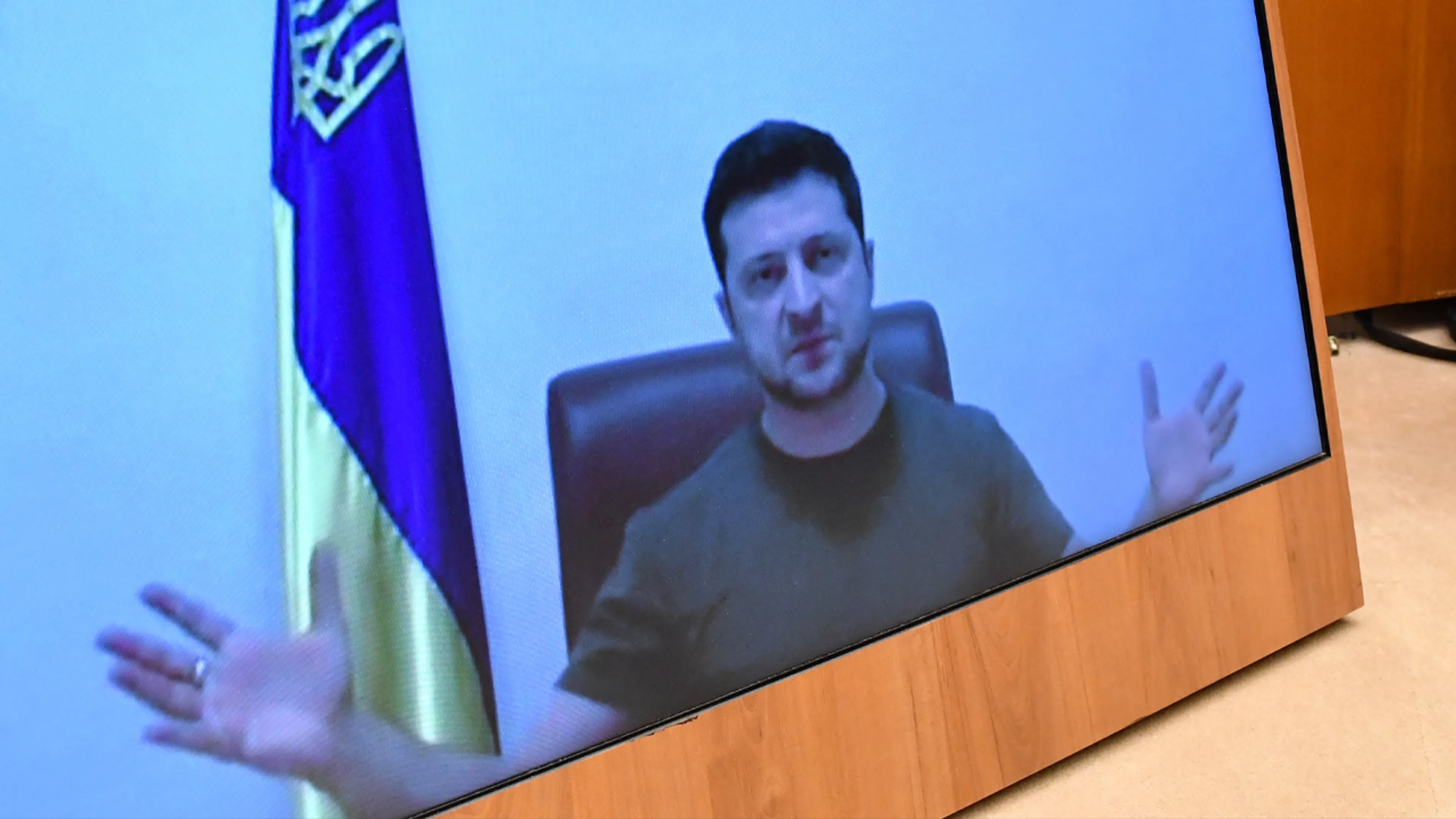 Oekraïense president Zelenski in live-video aan EU: niemand zal ons breken