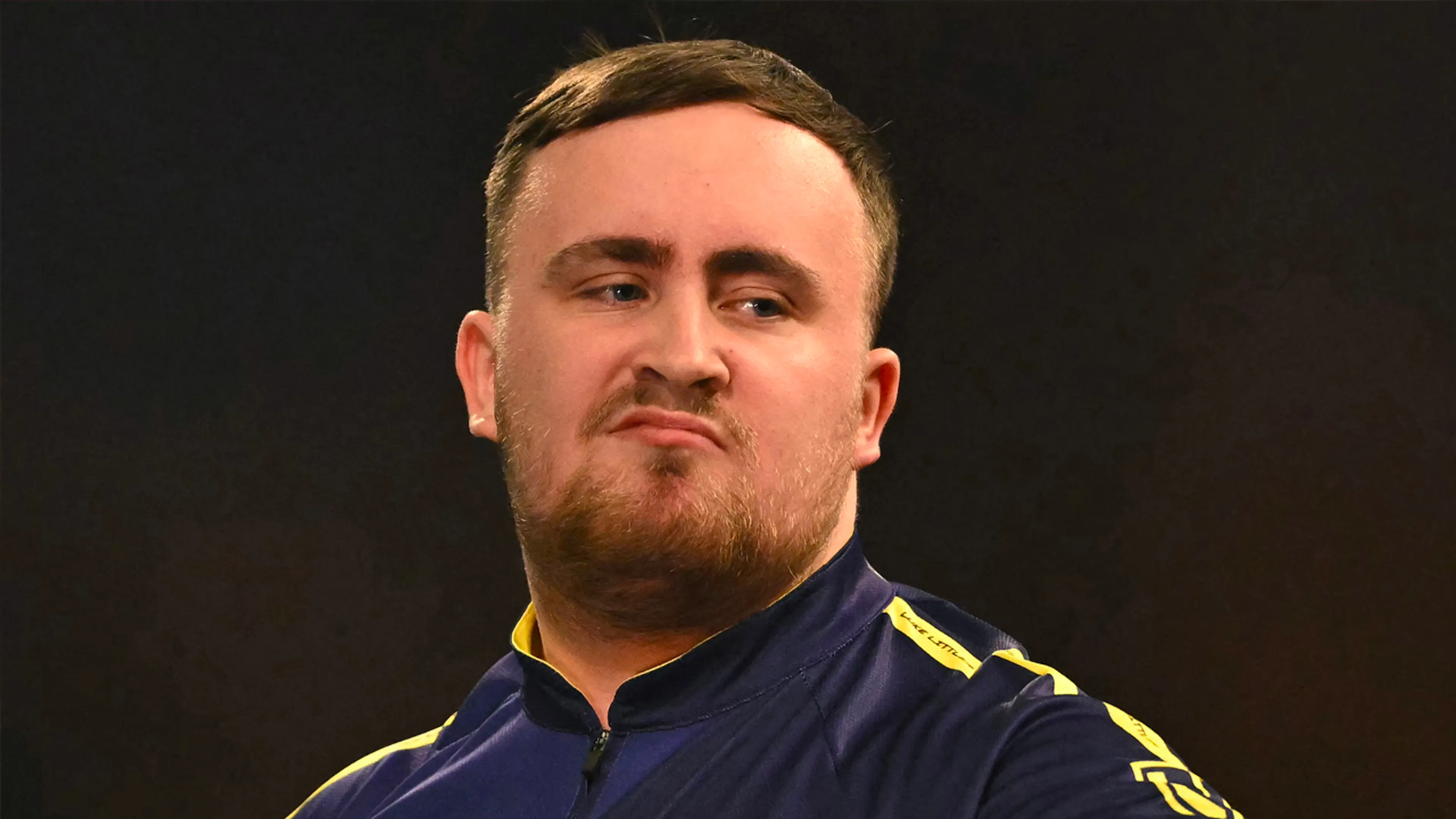 Netflix looft half miljoen uit voor amateurdarter die Luke Littler weet te verslaan