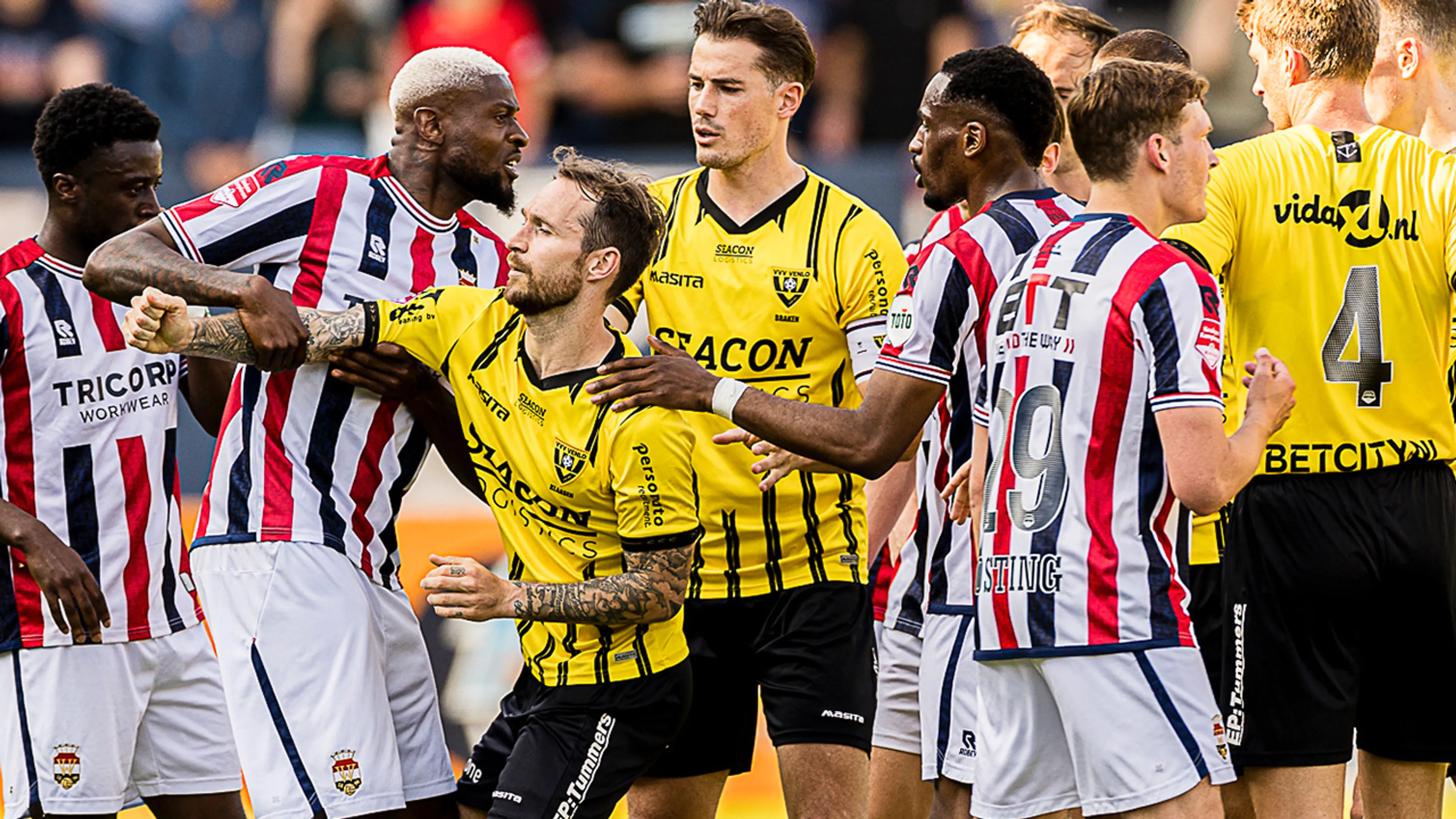 VVV bereikt halve finales play-offs om promotie na doelpunt in laatste minuut tegen Willem II