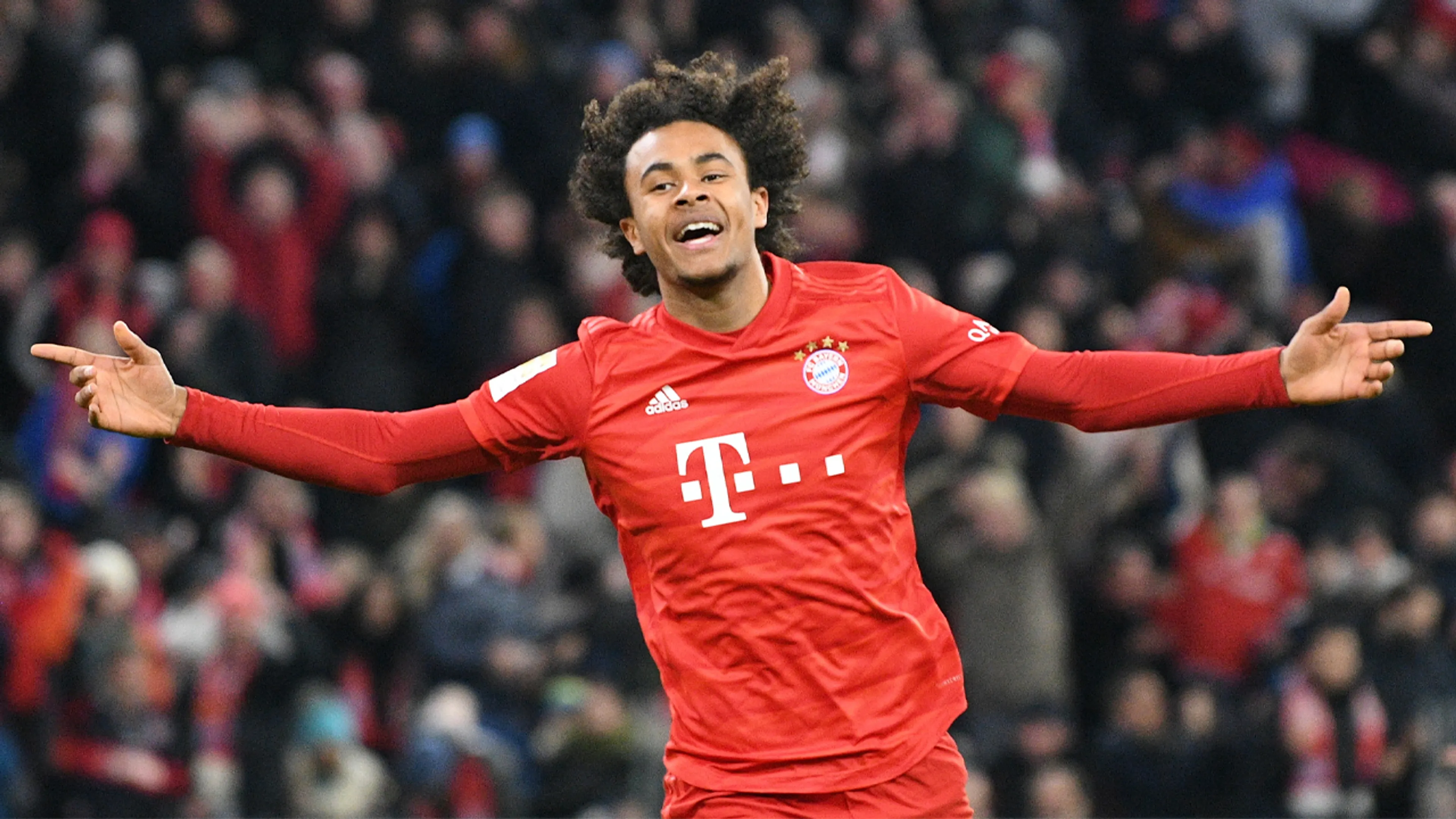 Zirkzee en Gravenberch debuteren in voorselectie Jong Oranje