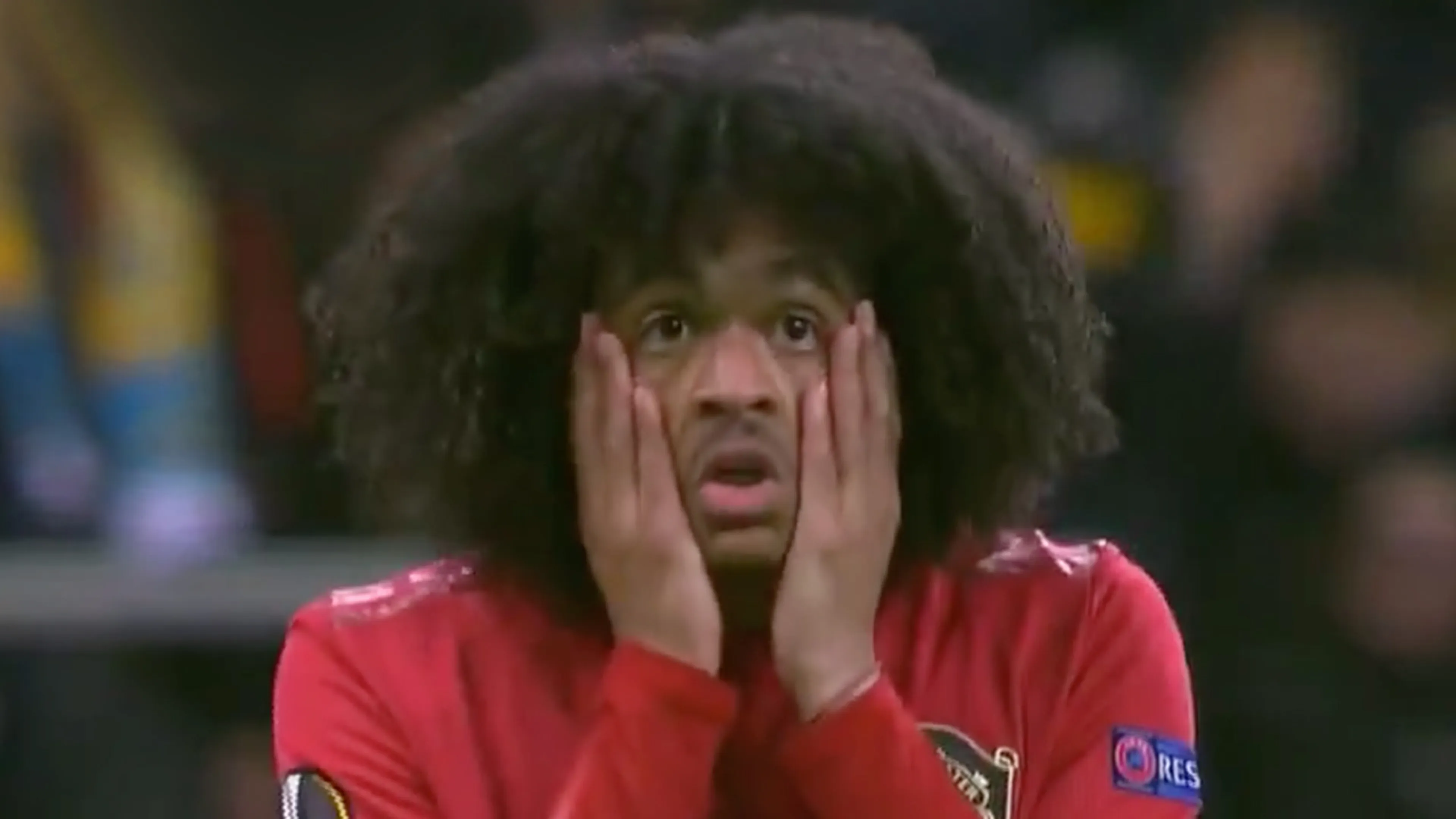 Manchester United verliest na onwaarschijnlijke blunder Chong