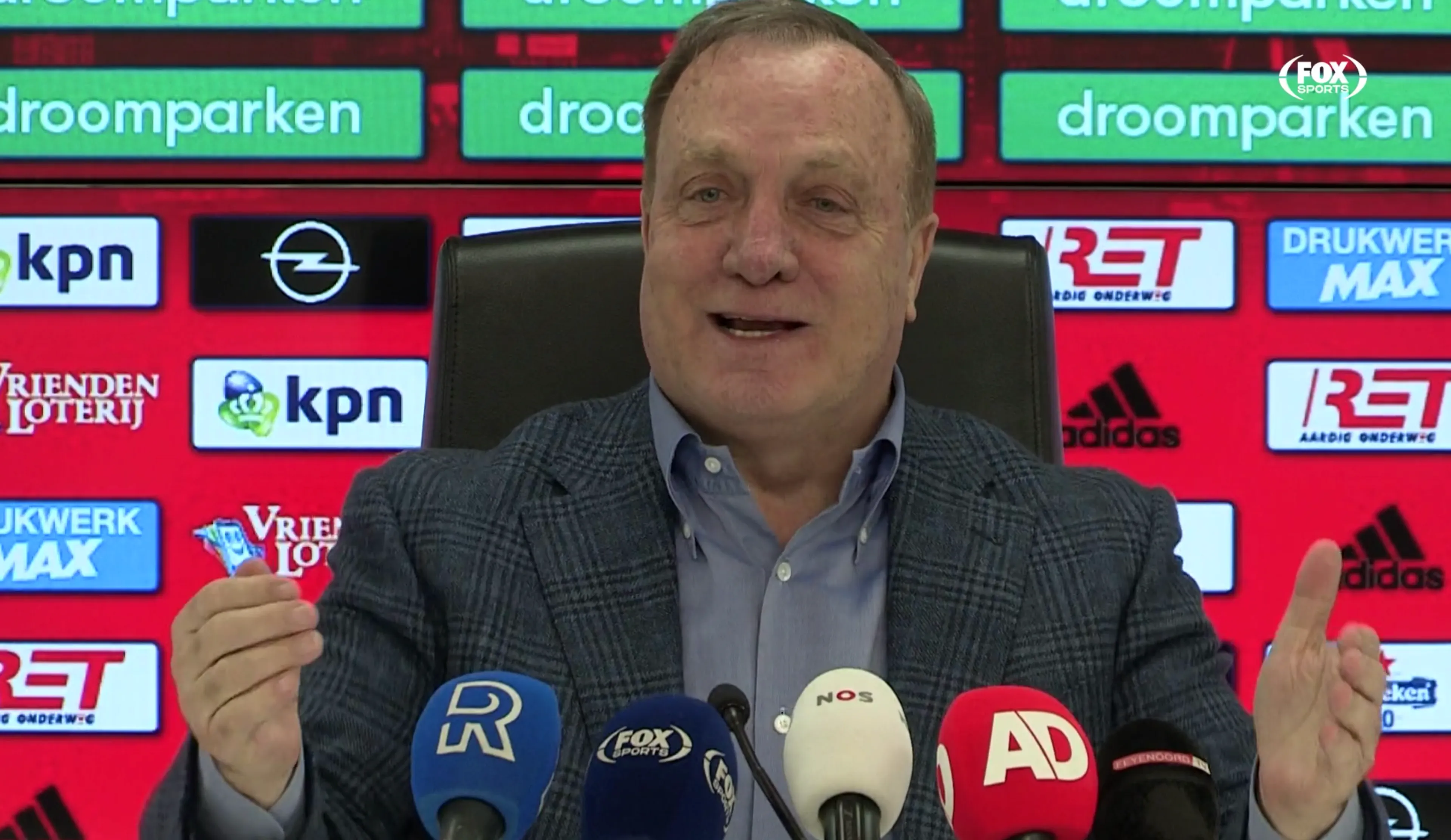 Dick onthult: 'Opkomstnummer PSV komt van mij' 