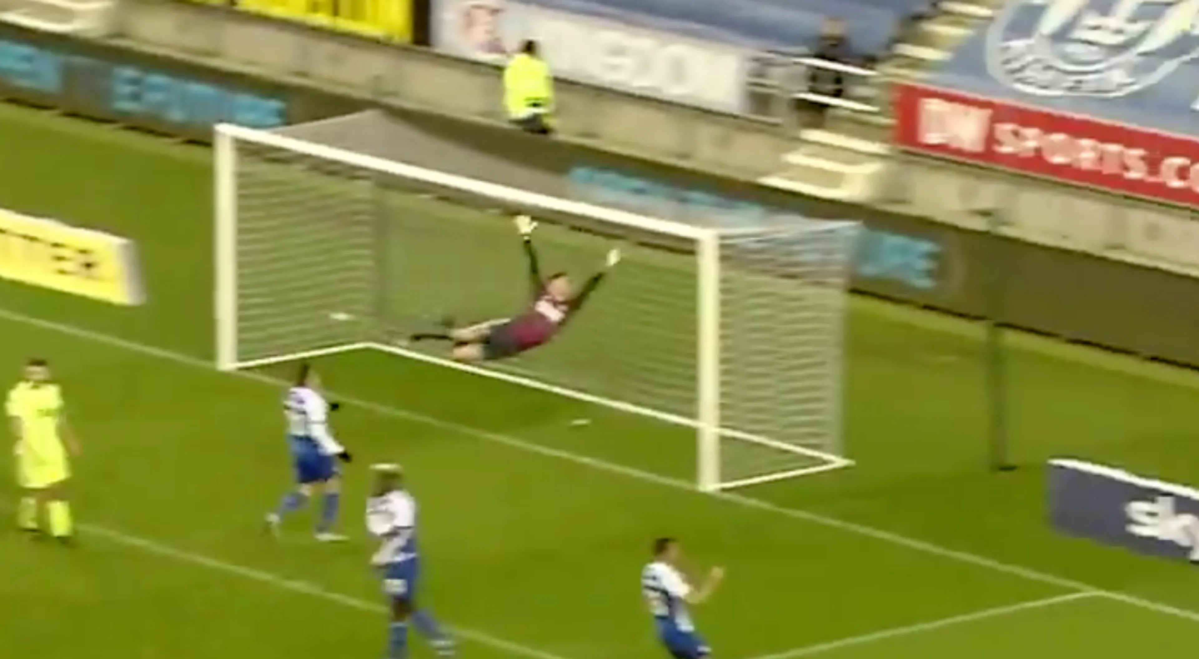 Keeper van Sheffield United neemt z'n werk wel heel serieus