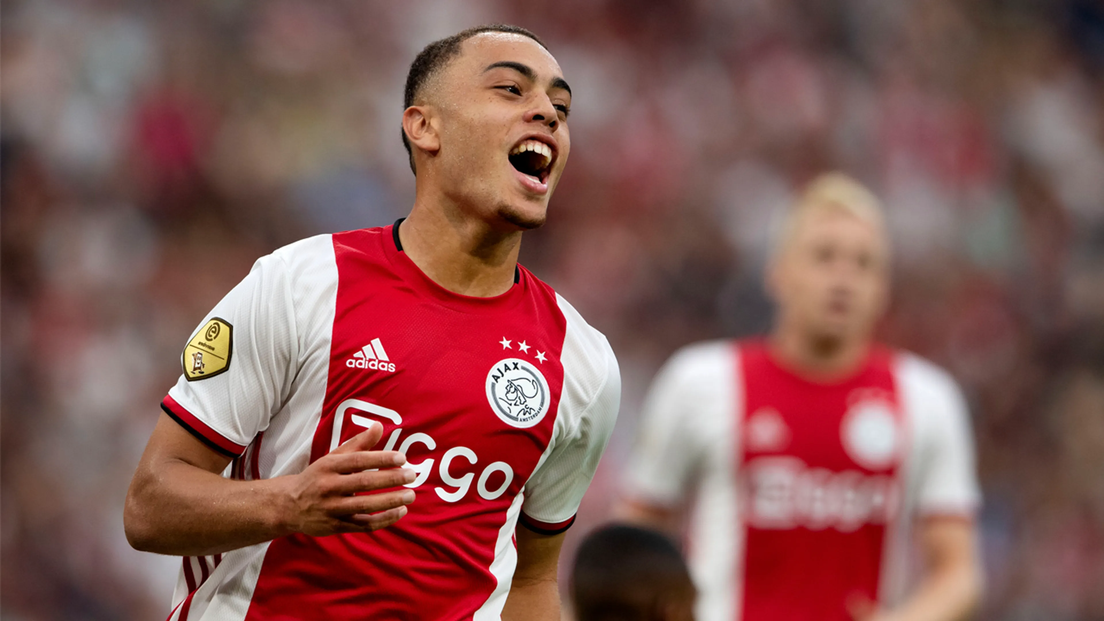 'Bayern wil Dest op huurbasis overnemen van Ajax'