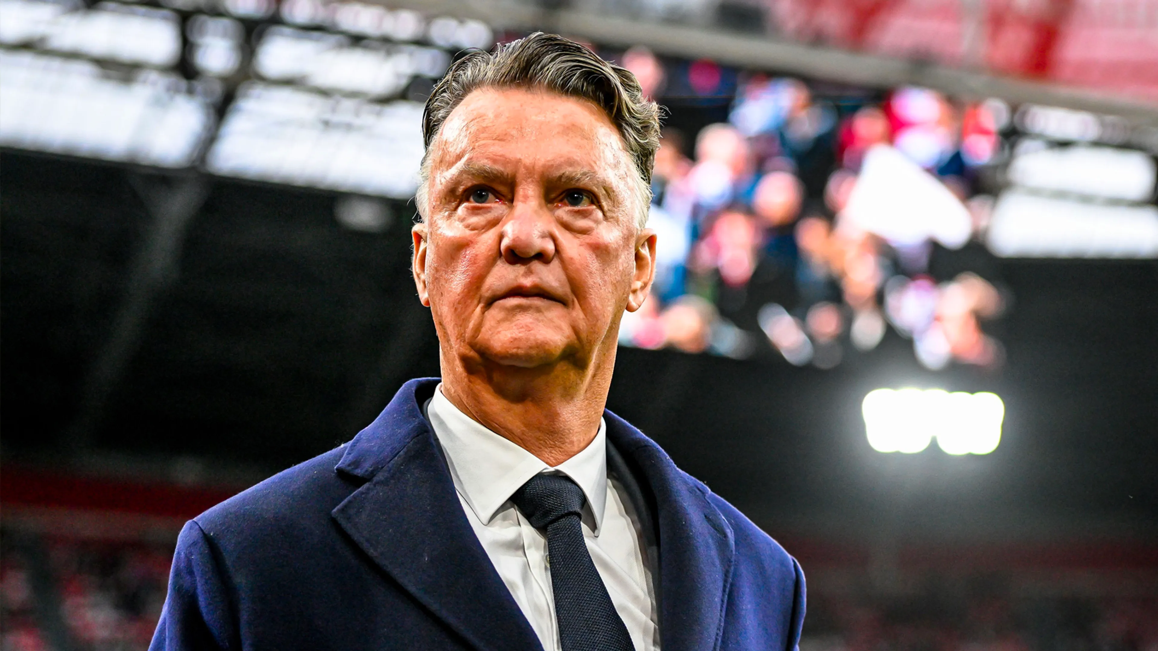 Louis van Gaal legt uit waarom hij vertrok bij Ajax: ‘Niet op waarde geschat’