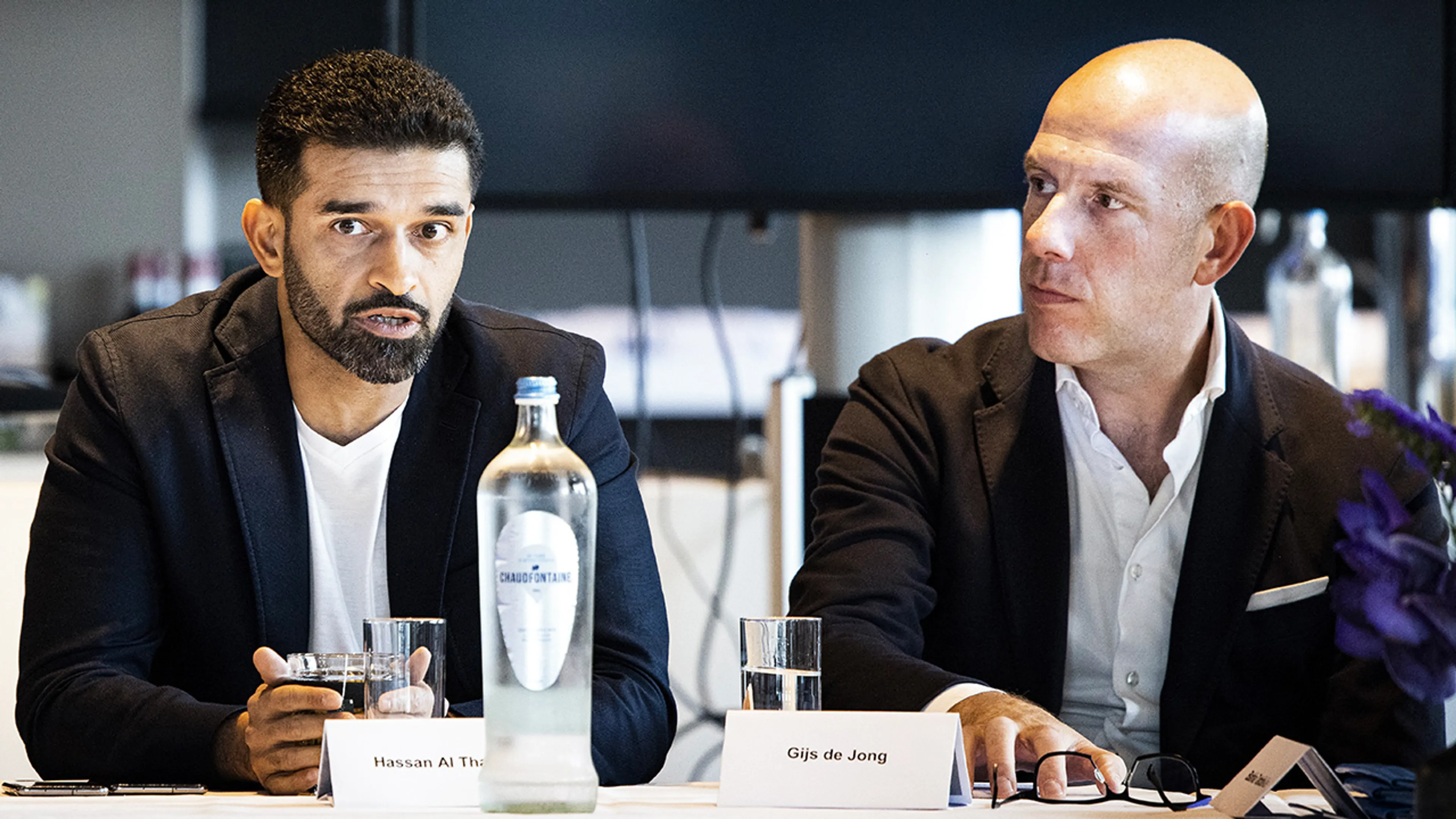 KNVB-bestuurder Gijs de Jong vol ongeloof na dreigementen FIFA