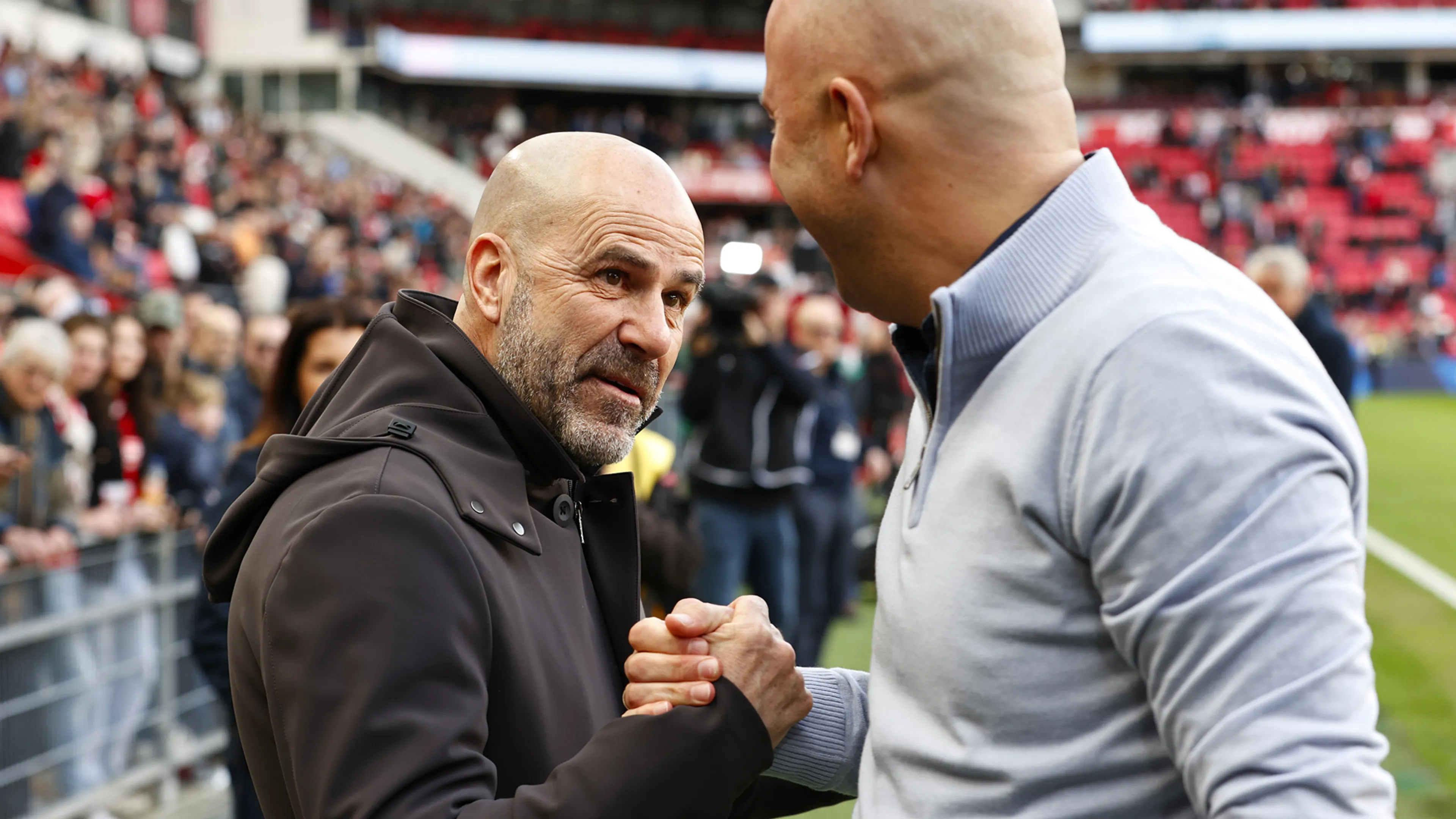 Opvallende constructie geopperd: 'Peter Bosz bondscoach, Arne Slot naar PSV' 