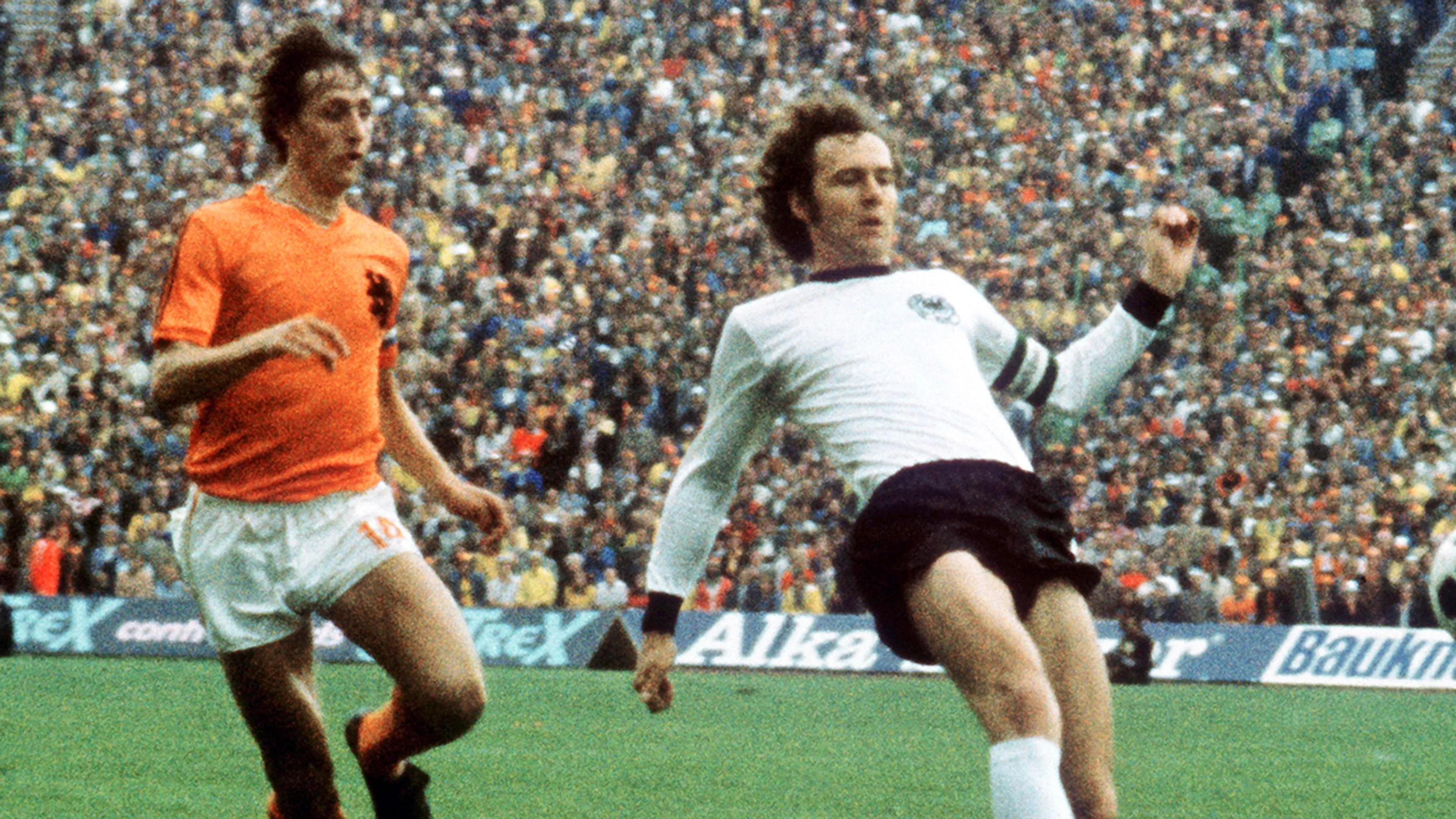 Voetbalwereld rouwt om overlijden Franz Beckenbauer: 'Der Kaiser was de grootste in Duitsland'