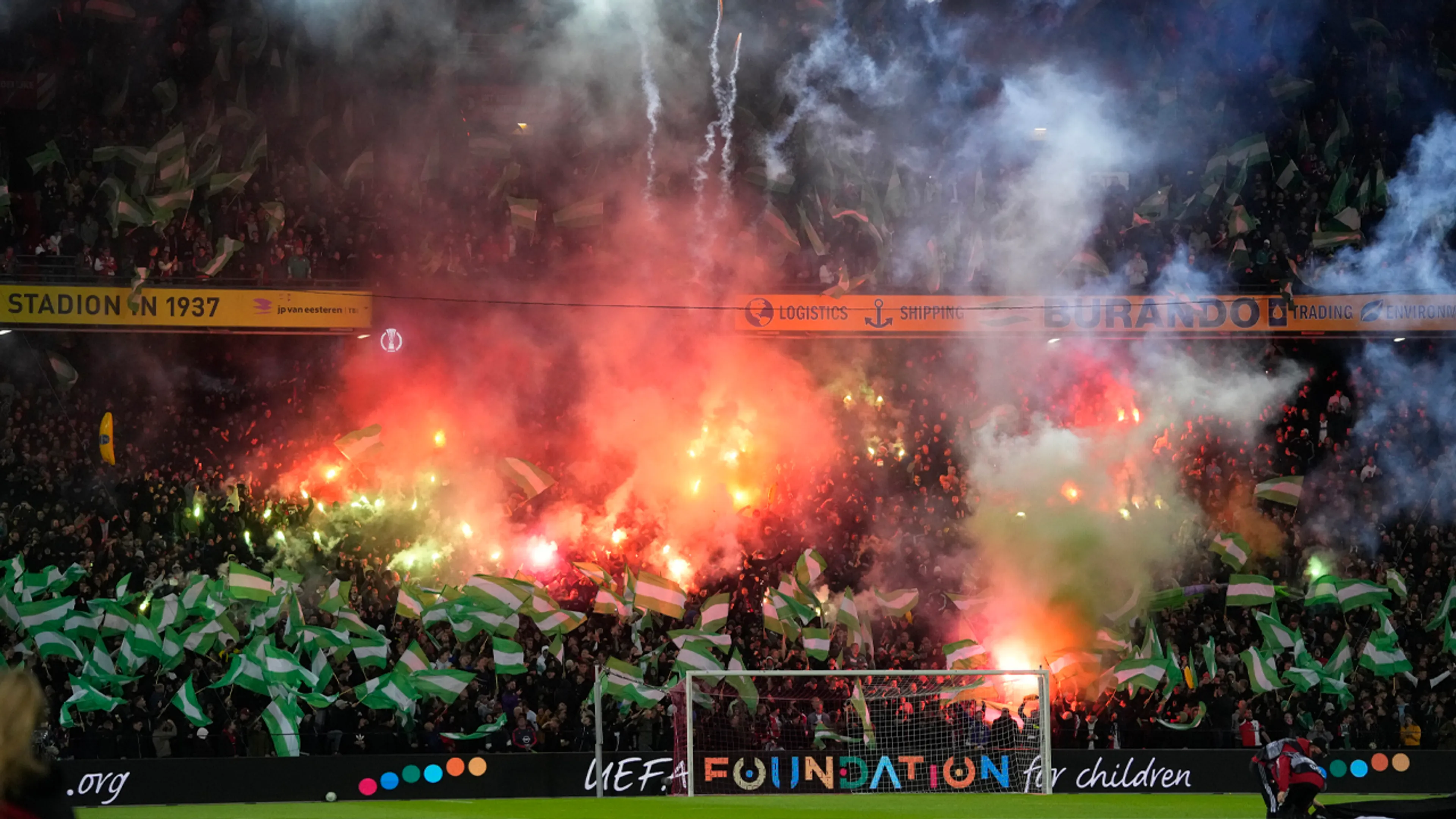 De Kuip 'uitverkocht' voor stadsderby tegen Sparta