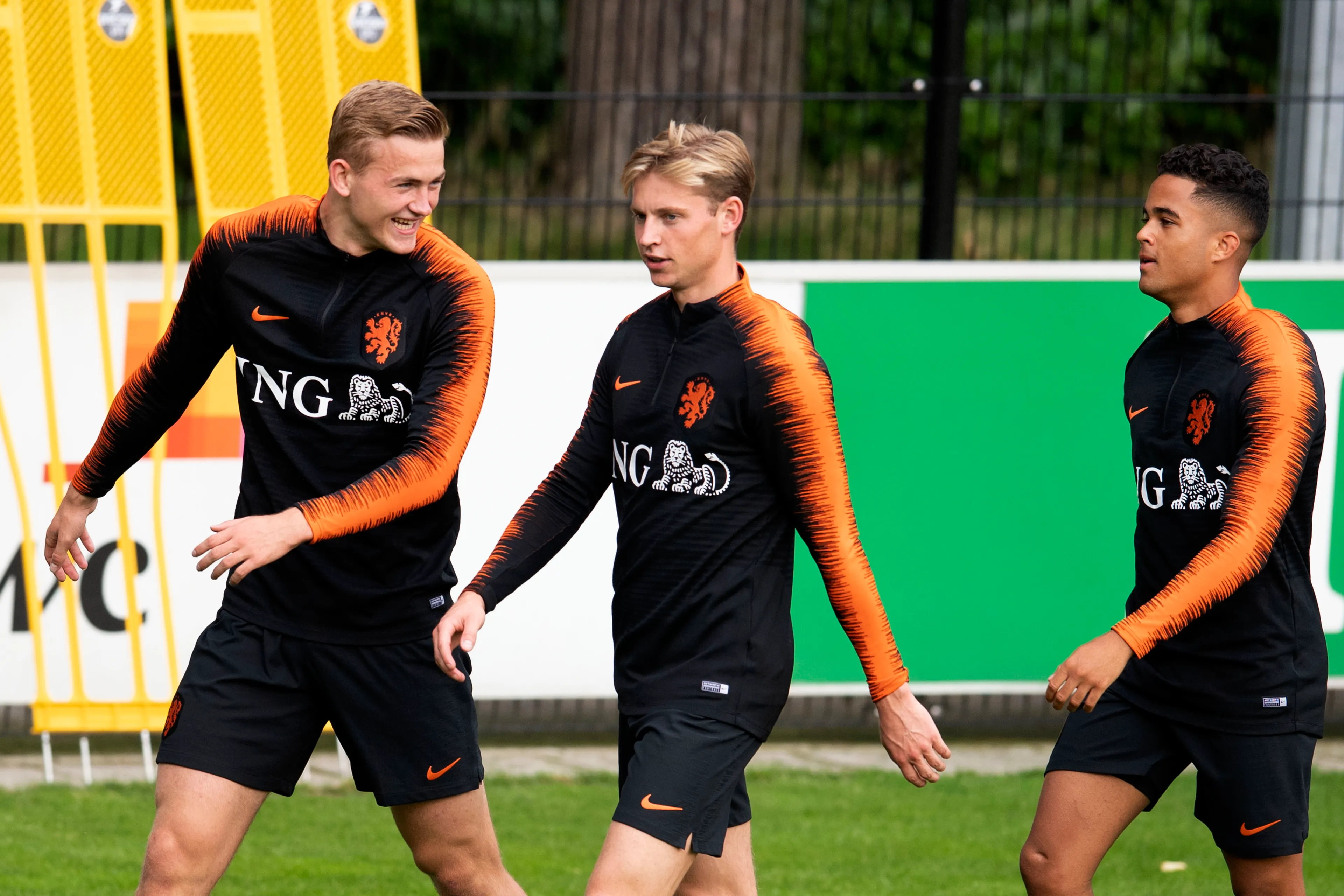 Oranje traint met Kluivert