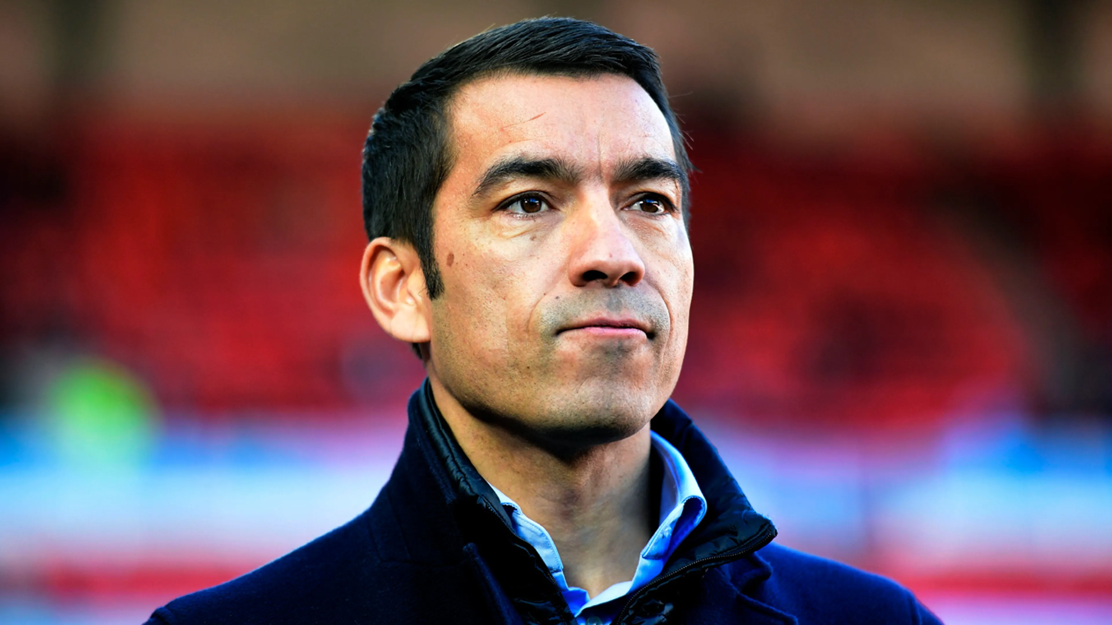 Van Bronckhorst onderweg naar Chinese partnerclub Ajax