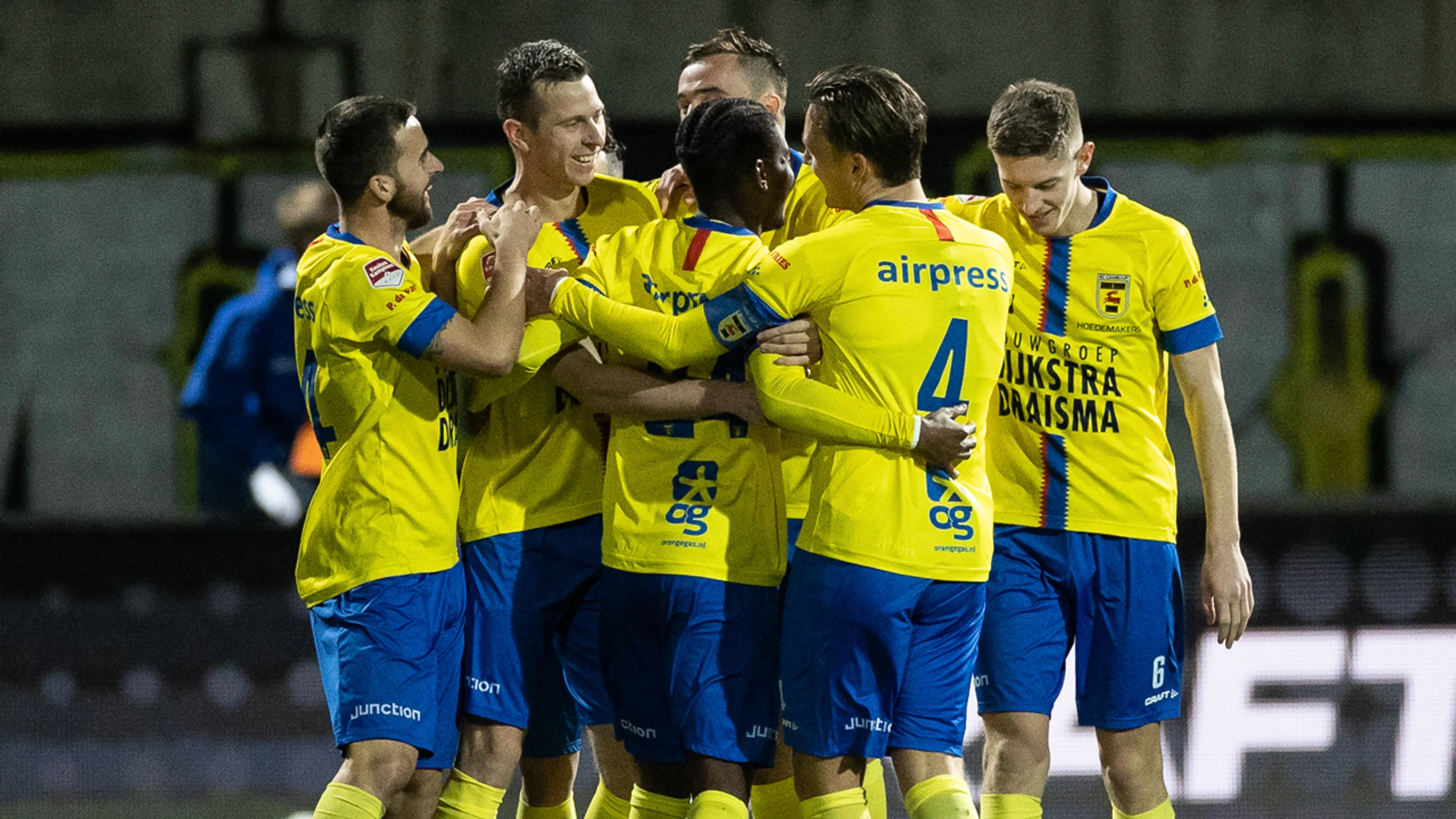 Cambuur officieel terug naar Eredivisie na verlies Almere City