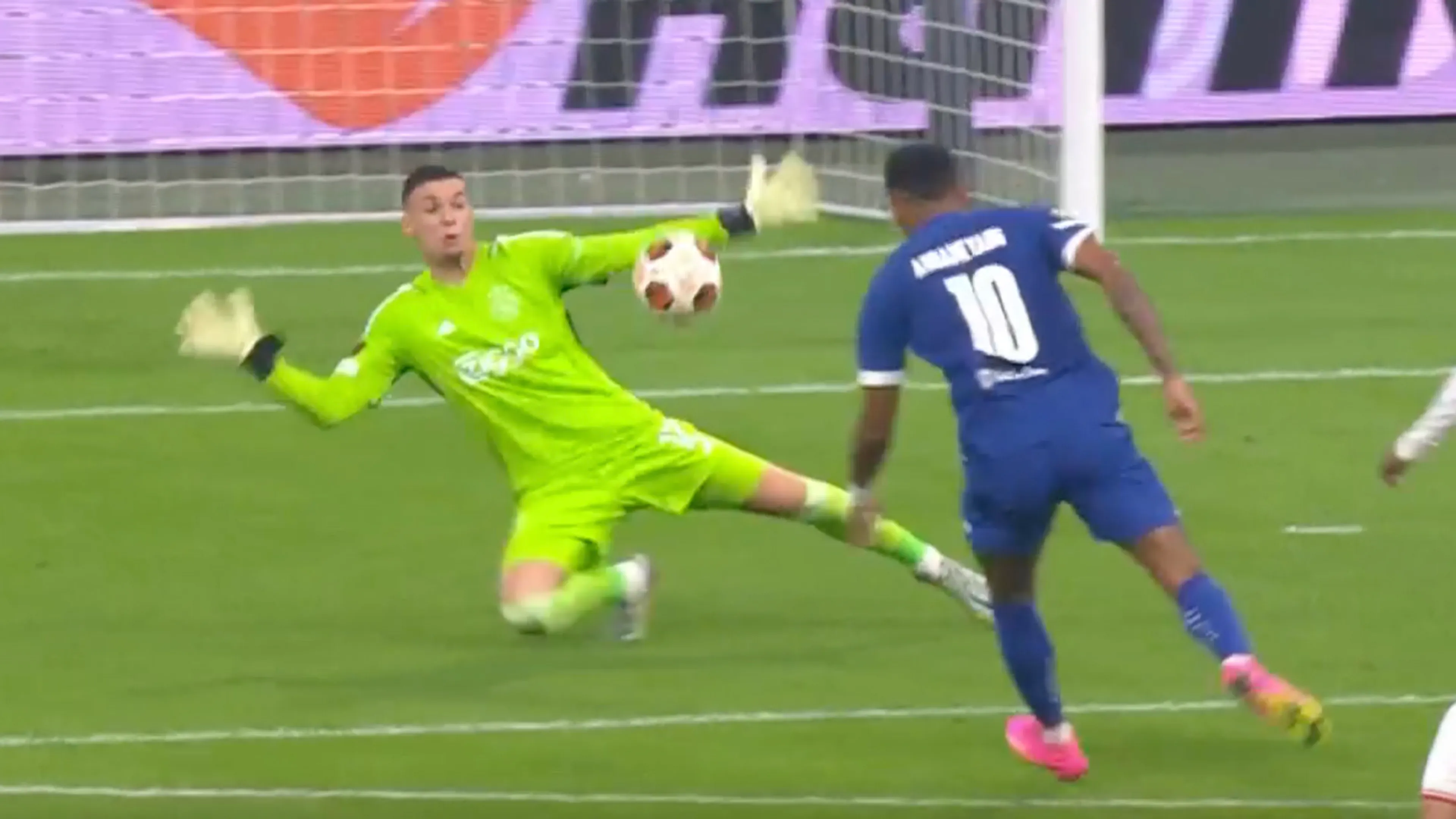KANSEN: Gorter redt op inzet Aubameyang, ook Taylor weet niet te scoren